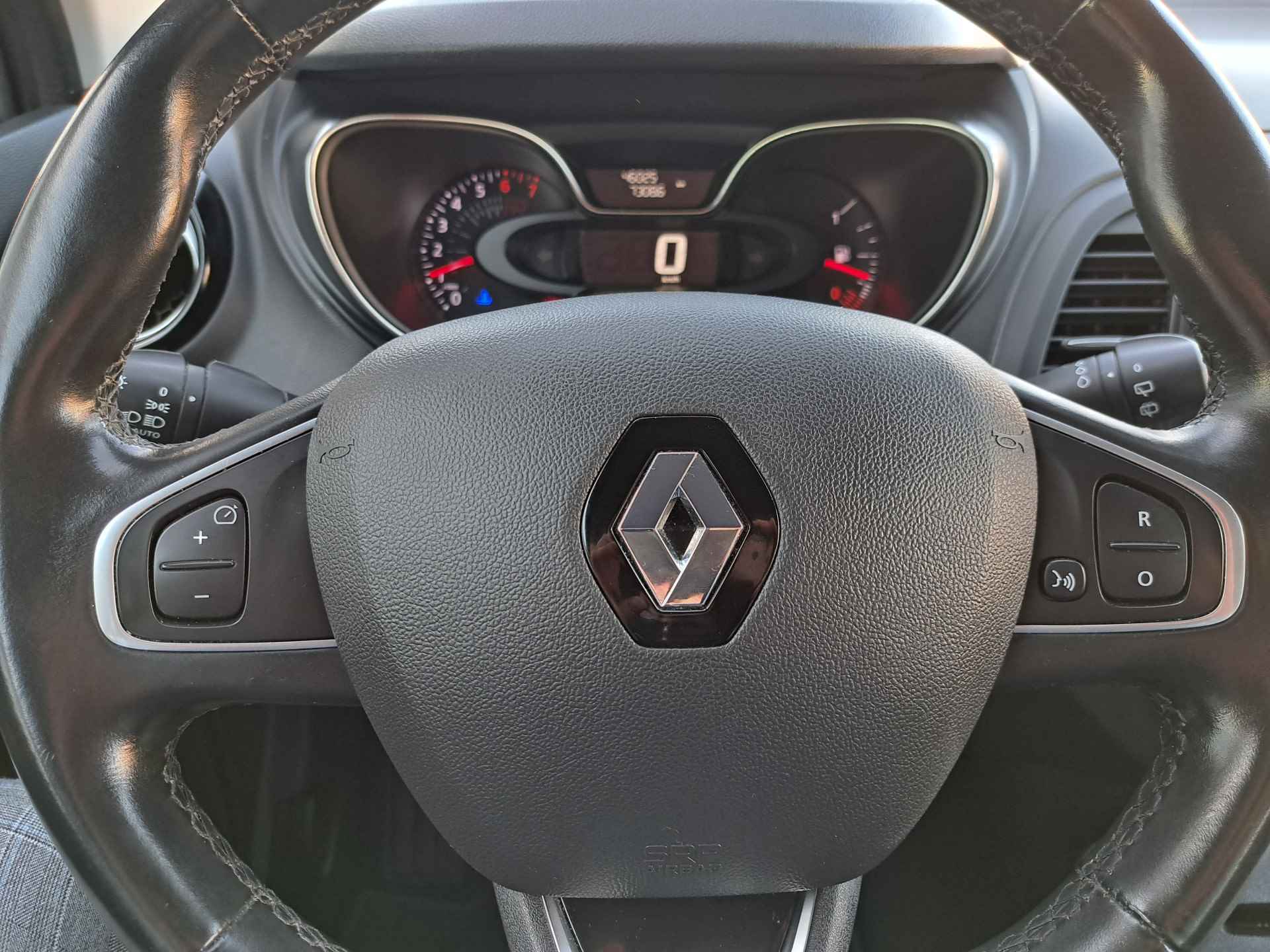 Renault Captur 0.9 TCe 90 Intens |Climat Control | Cruise | Sensoren | Navigatie | Camera | | incl. Bovag rijklaarpakket met 12 maanden garantie | - 17/24