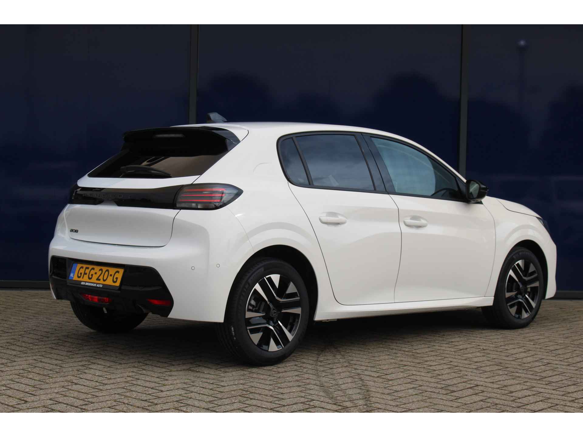 Peugeot 208 1.2 100 PK Allure | Carplay | Adap. Cruise C. | 360 Camera | Stoelverw. | Keyless entry | - 2/50