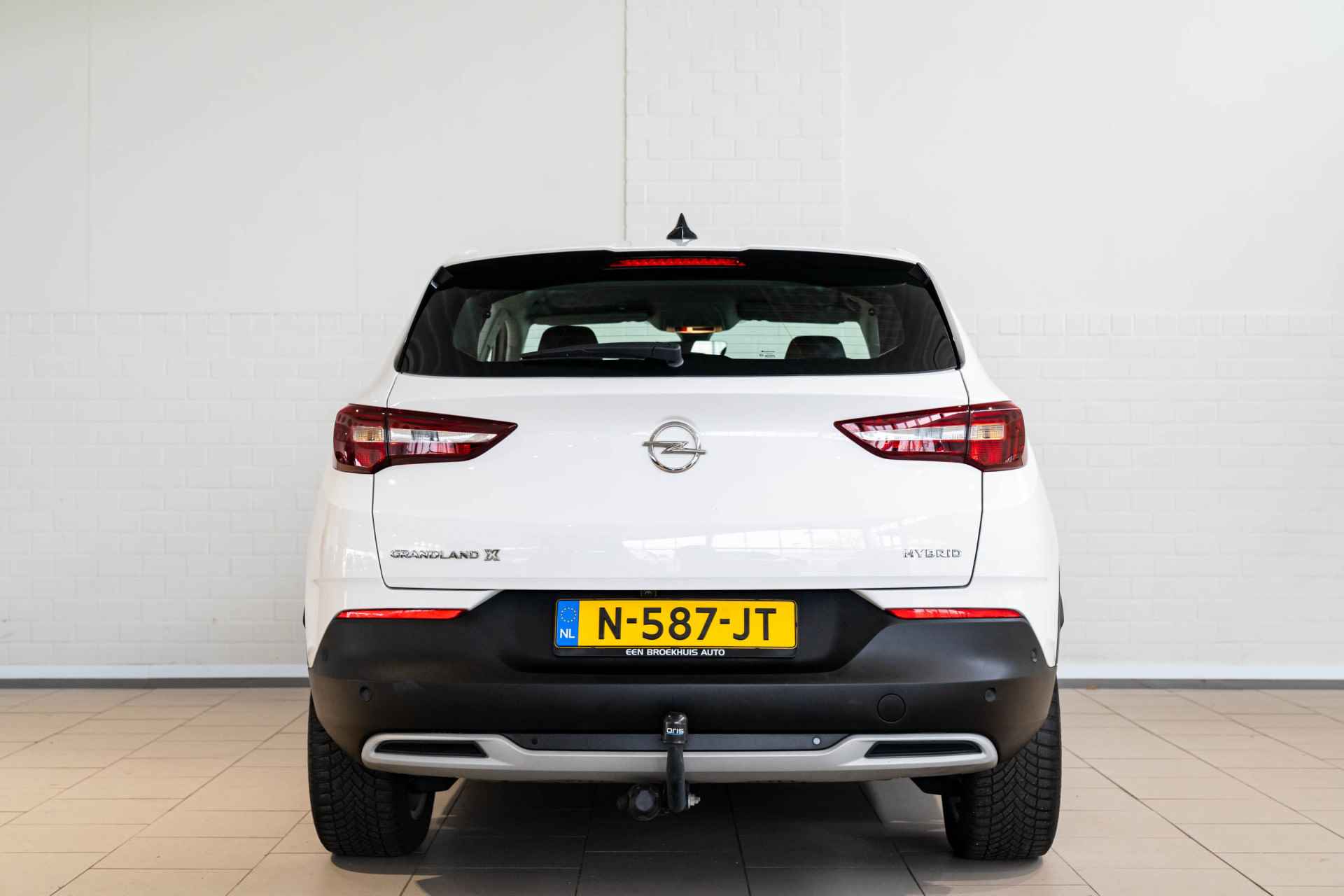 Opel Grandland X 1.6 Turbo Hybrid Elegance | AGR | Trekhaak | Navigatie | Camera | Parkeersensoren | - 7/39