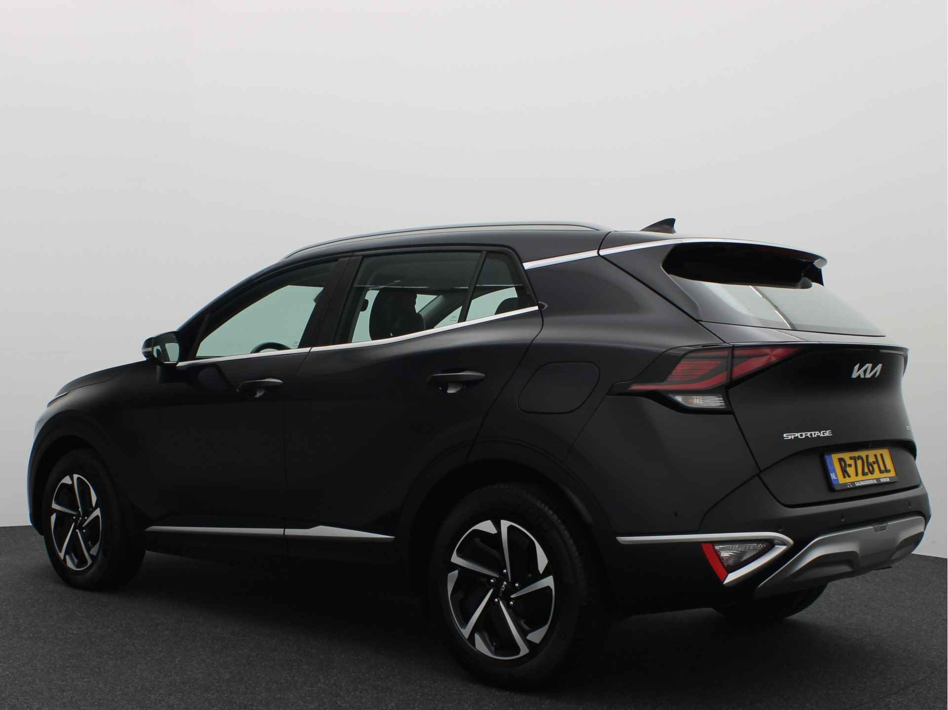 Kia Sportage 1.6 T-GDi Hybrid DynamicLine 180PK / AUTOMAAT / CAMERA / CARPLAY / NAVI / CLIMA / PDC / ACC / NL-AUTO - 4/48