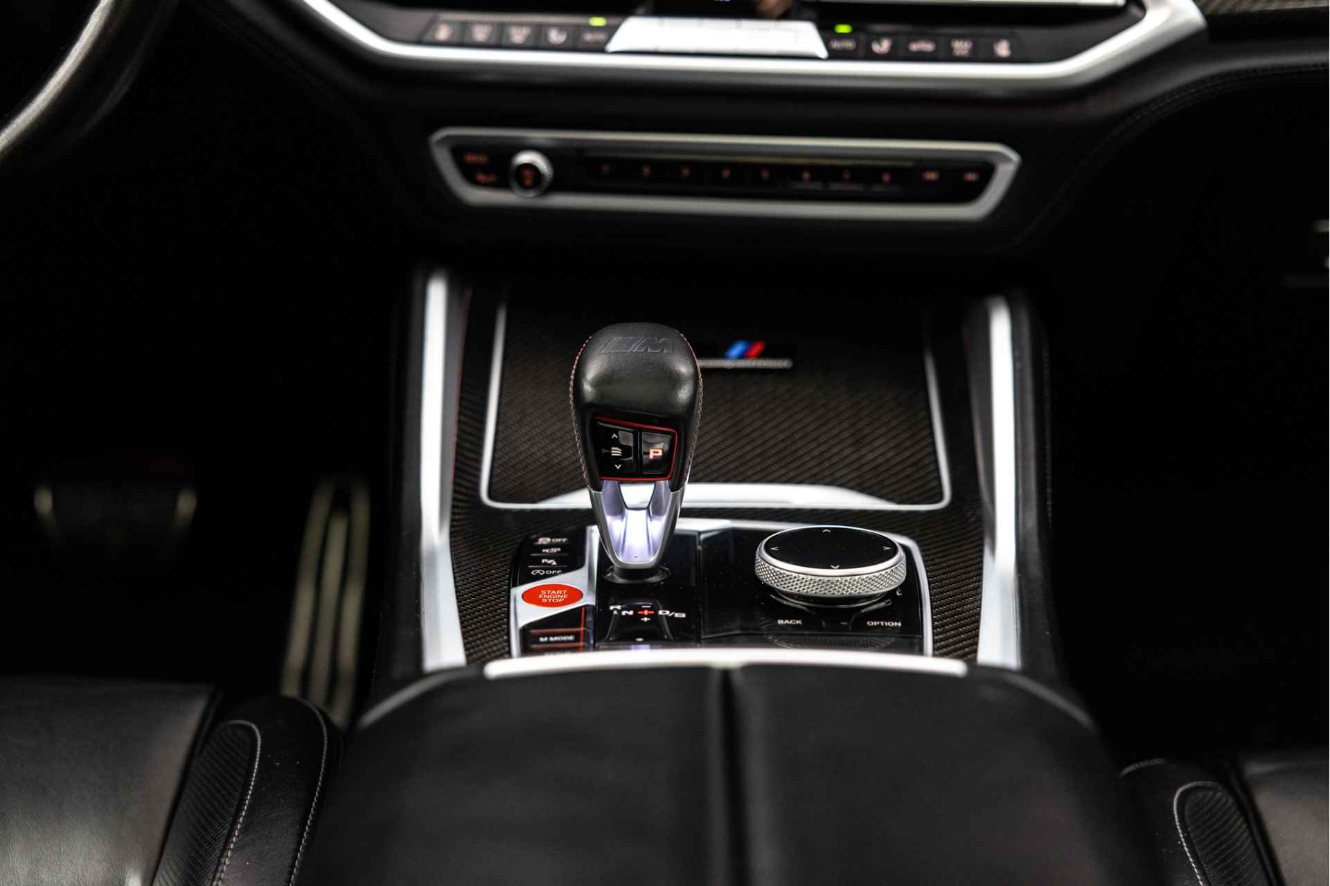 BMW X6 M Competition | Pano Sky Lounge | Carbon | B&W | BTW - 15/66