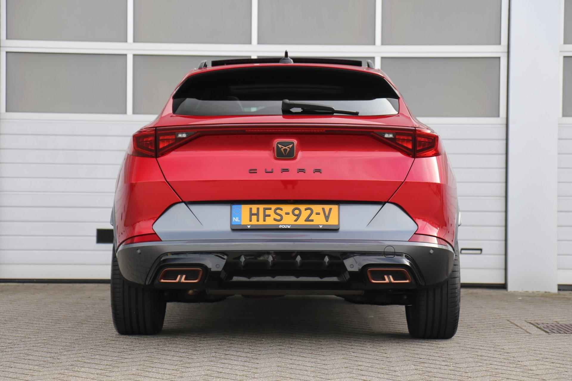 CUPRA Formentor 1.4 e-Hybrid 204pk Business | SoH 99% | Panoramadak | Navigatie | Stoelverwarming - 10/40