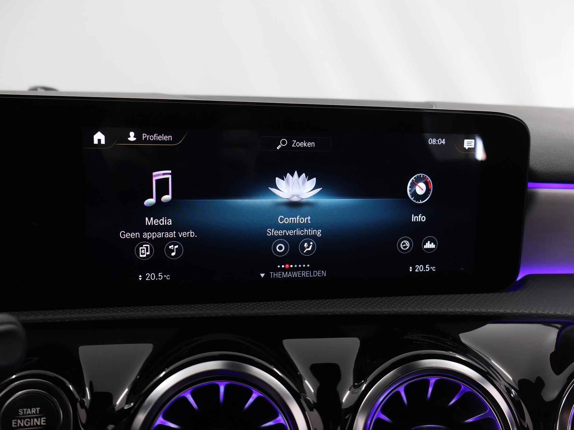 Mercedes-Benz A-klasse 180 Business Solution AMG | Nightpakket | achteruitrijcamera | Led high performance | Widescreen cockpit | Stoelverwarming - 21/42