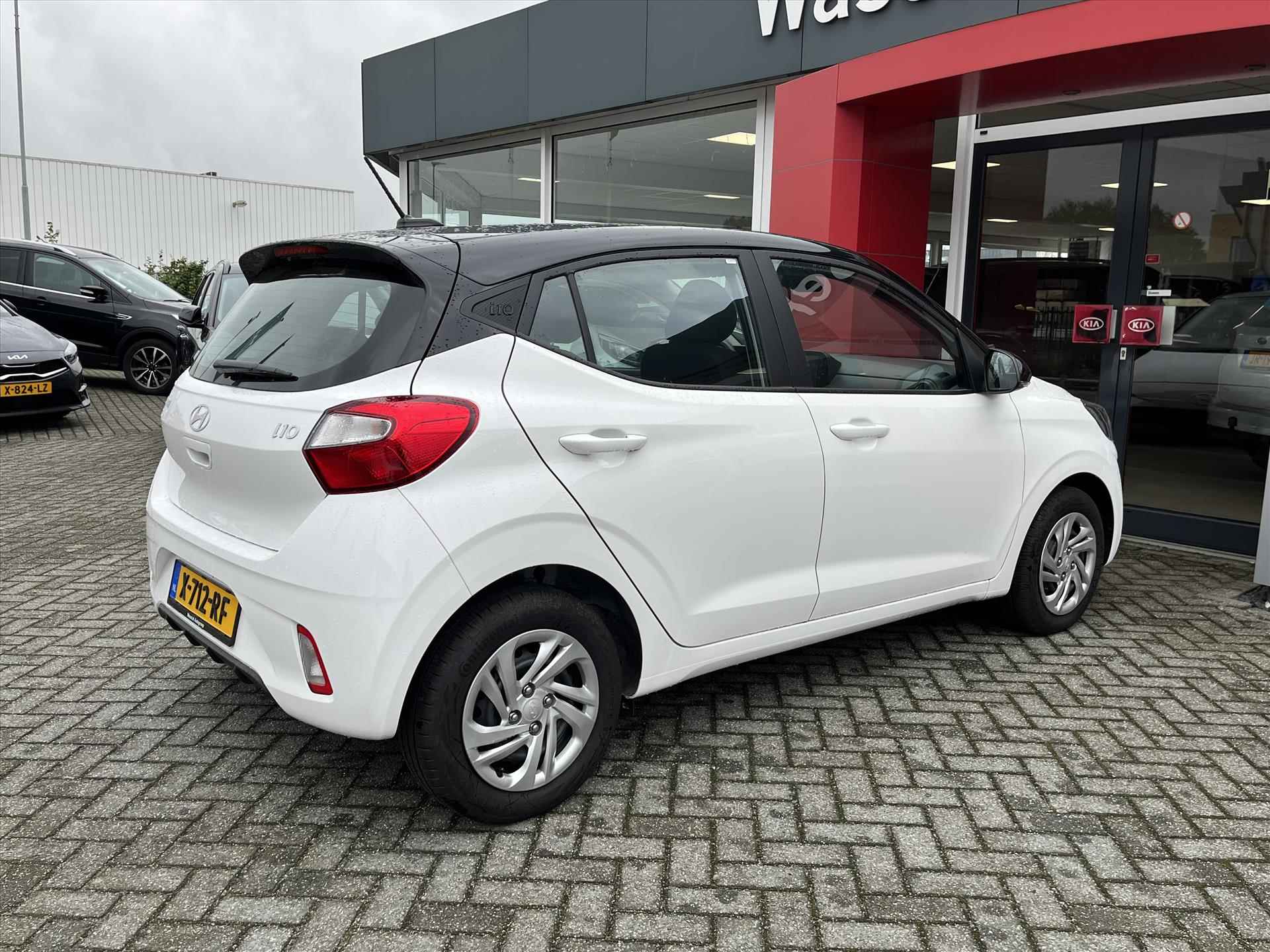 HYUNDAI I10 1.0i 67pk Comfort | Airconditioning | Navi via Carplay | Cruise control | | - 10/24