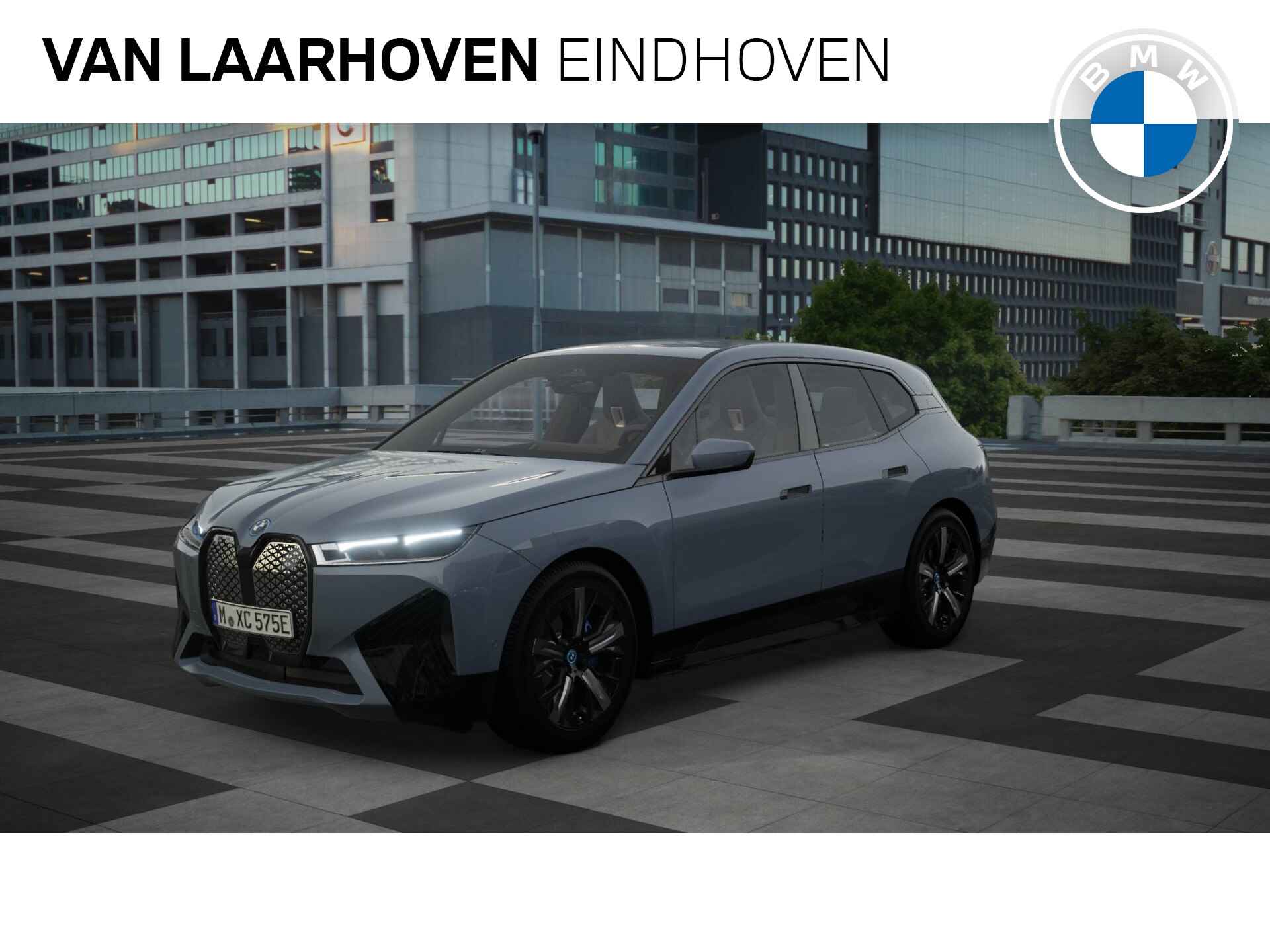 BMW iX xDrive40 Executive 77 kWh / Sportpakket / Laserlight / Comfort Access / Harman Kardon / Parking Assistant / Live Cockpit Professional - 1/11
