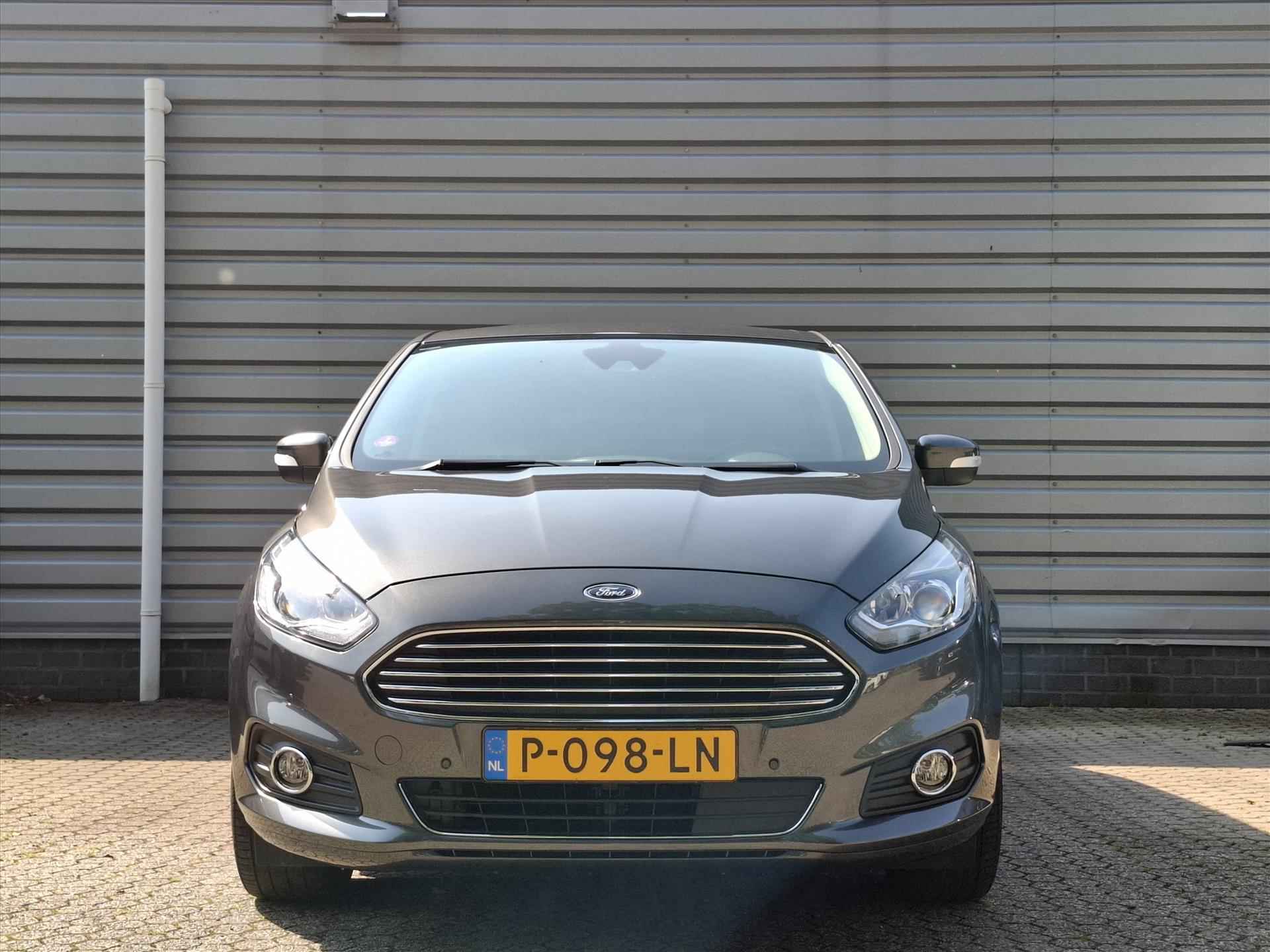 Ford S-Max 1.5 Ecoboost 160pk Titanium | 7 persoons | Navigatie | Stoelverwarming | - 2/28