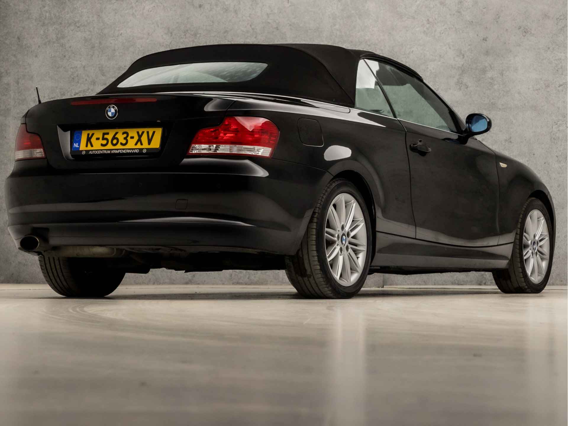 BMW 1 Serie Cabrio 118i Sportline (YOUNGTIMER, NAVIGATIE, STOELVERWARMING, CRUISE, LEDEREN SPORTSTOELEN, PARKEERSENSOREN, NIEUWE APK, LM VELGEN, NIEUWSTAAT) - 5/29