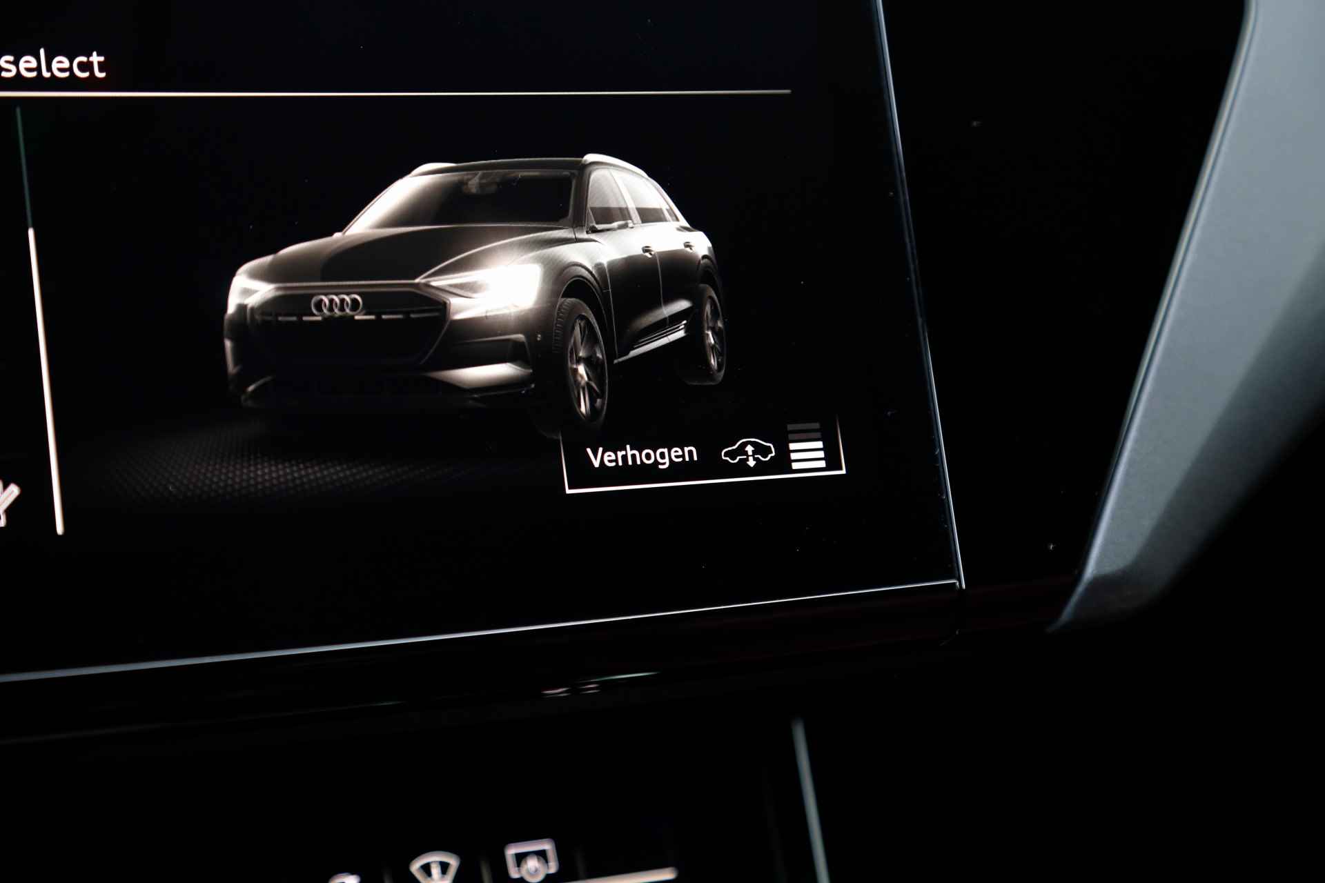 Audi e-tron 55 quattro S-Line 408PK 95 kWh*Excl. BTW*Adapt. Luchtvering/Black Pack/Leder/Afneemb. Trekhaak/HUD/360/3D Camera/Memorie/Keyless - 10/66