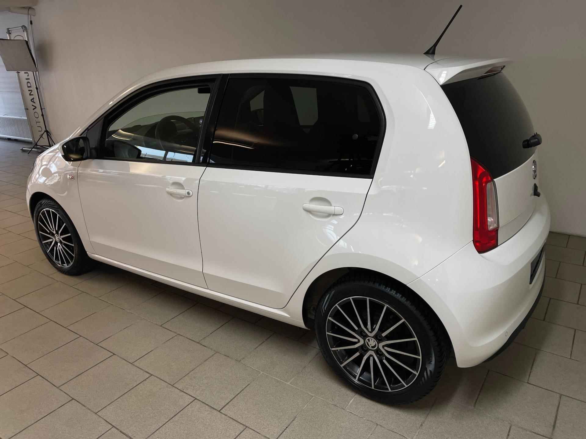 Skoda Citigo 1.0 Monte Carlo Sport 75PK AIRCO NAVI CRUISE STOELVERW PDC SPOILERS VELGEN SPORTINT 2E EIG ZEER NETTE AUTO - 4/39