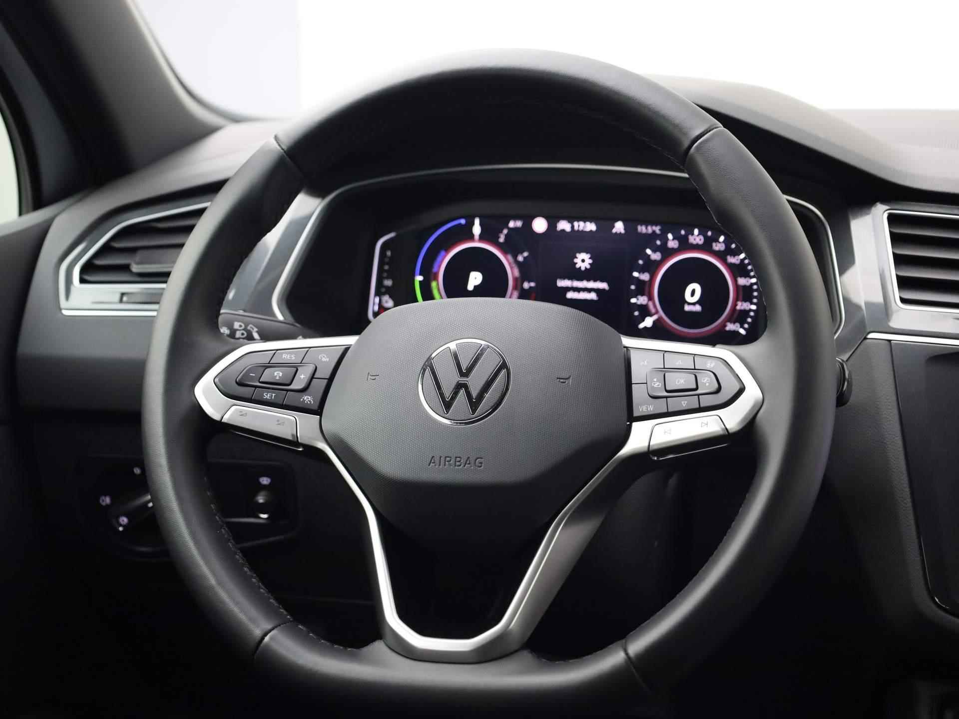 Volkswagen Tiguan 1.4 TSIeHybrid/245PK Active DSG Parkeersensoren + camera's · Navigatie · LED - 32/43