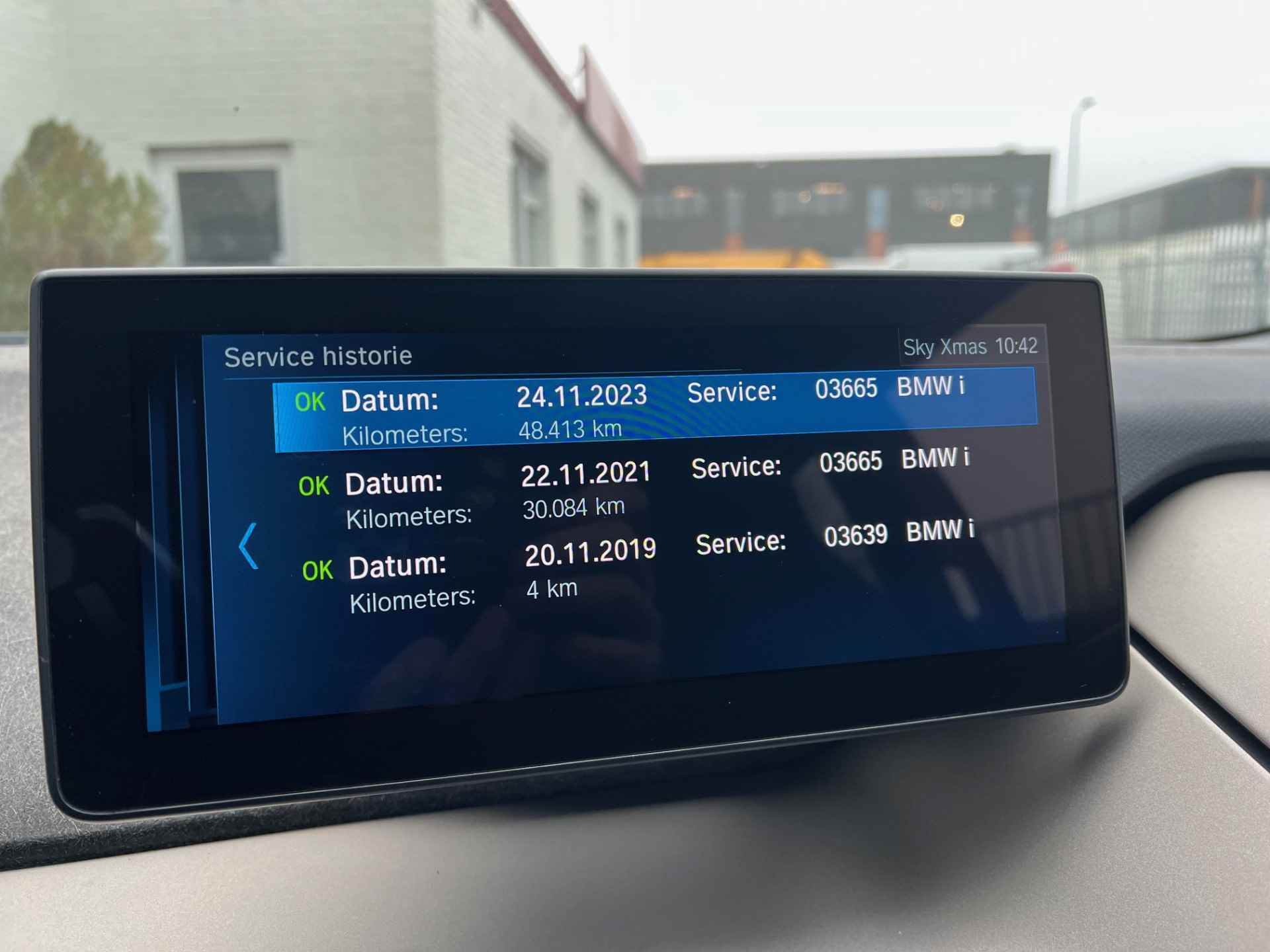 BMW i3 Executive 120Ah 42 kWh/S-dak/Carplay/W-pomp/Camera/3-fase - 32/42