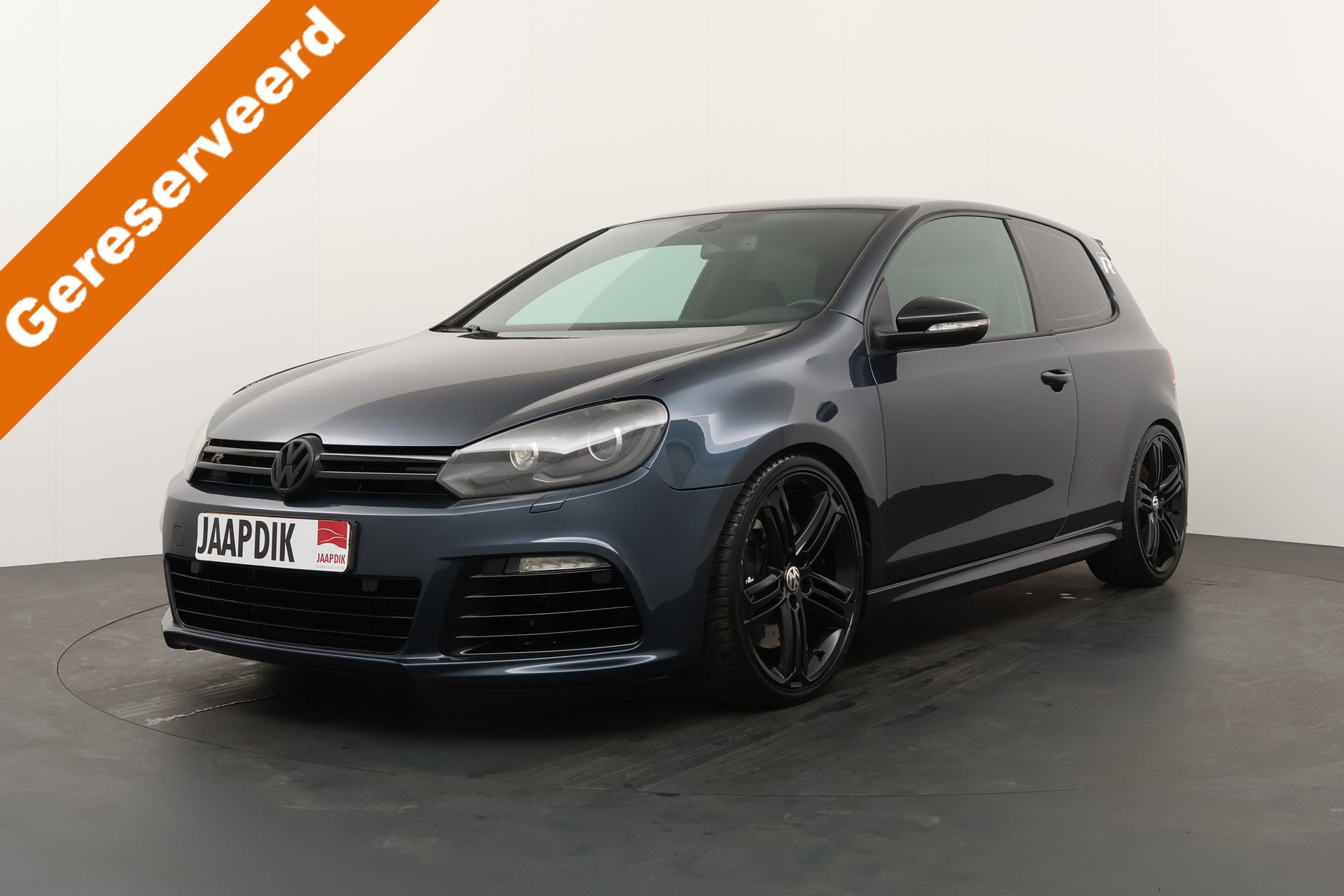 Volkswagen Golf BWJ 2010 2.0 R 271 PK 4-Motion AUTOMAAT / STOELVERW. / NAVI / CLIMA / CRUISE / BLUETOOTH / SPORT UITLAAT / KEYLESS START / CAMERA / LMV / PARKEERSENSOREN