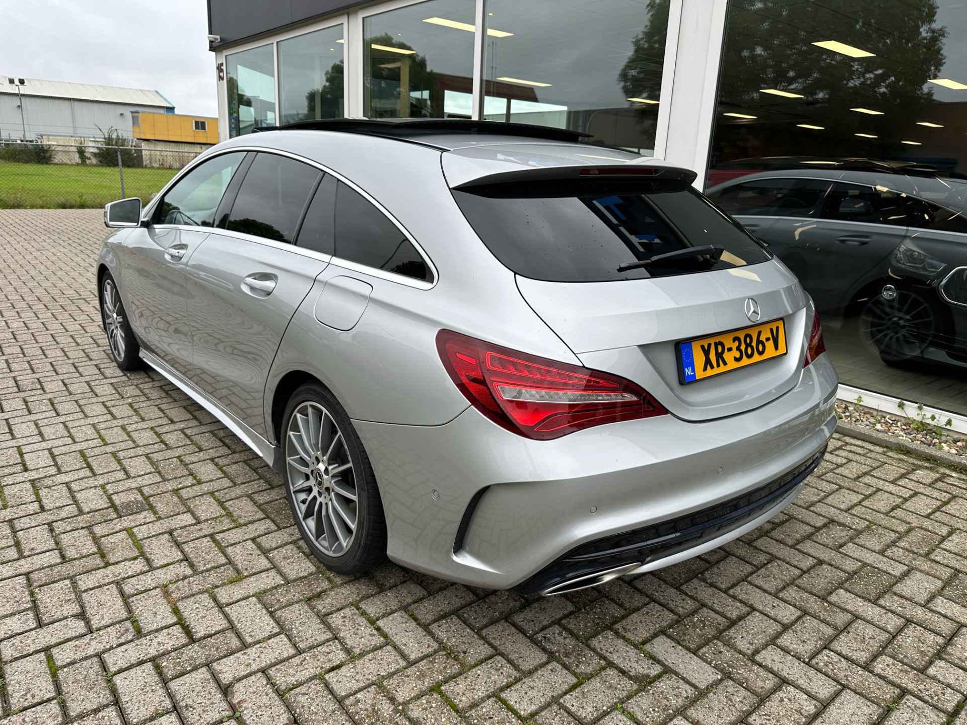 Mercedes-Benz CLA-Klasse Shooting Brake 250 Prestige Standkachel | AMG | Panorama - 10/32