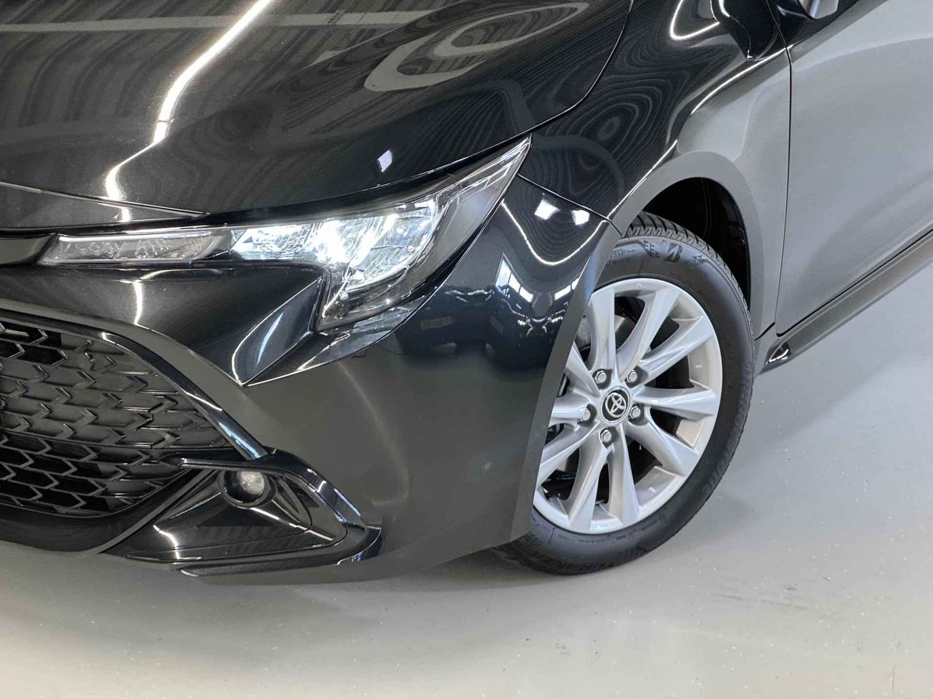 Toyota Corolla Touring Sports Hybrid 140 Active | Nieuwmodeljaar | Apple Carplay / Android Auto | Camera | Navigatie | - 25/30