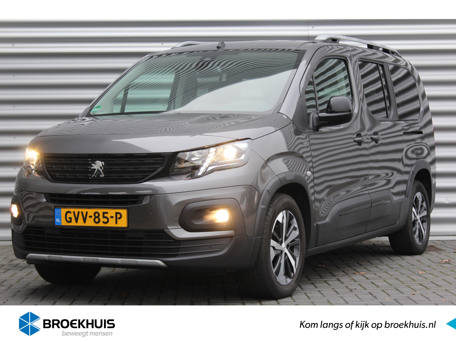 Peugeot Rifter LONG 1.2 PURETECH 130PK 7-ZITS GT-LINE AUTOMAAT / NAVI / CLIMA / LED / PDC / 17" LMV / UNIEK / CAMERA / KEYLESS / BLUETOOTH / AD