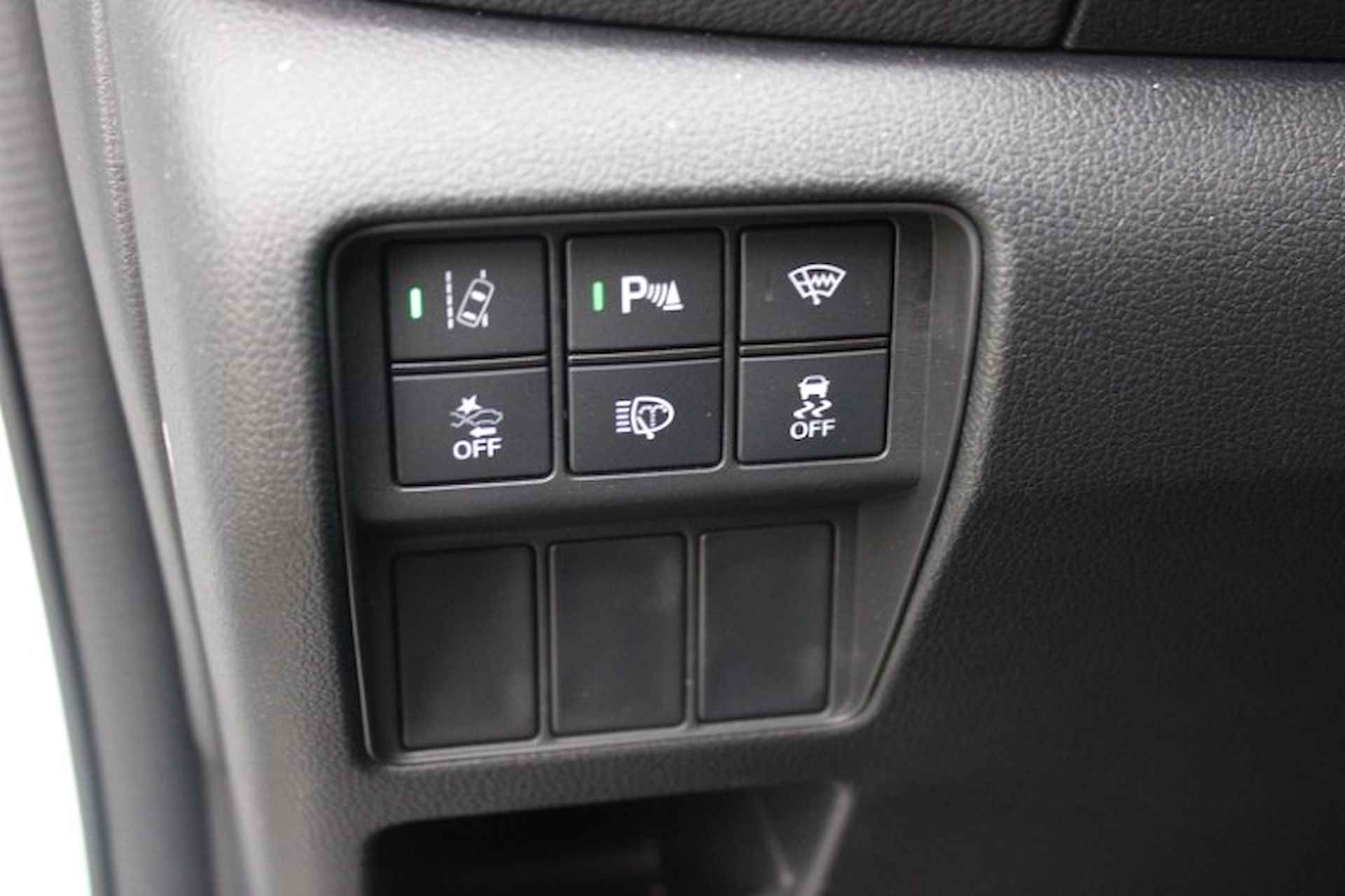 Honda CR-V 2.0 HYBRID 184pk AUTOMAAT Lifestyle | Dodehoek detectie | Elec bedienbare Airconditioning | Parkeersensoren voor & Achter met Camera - 16/39