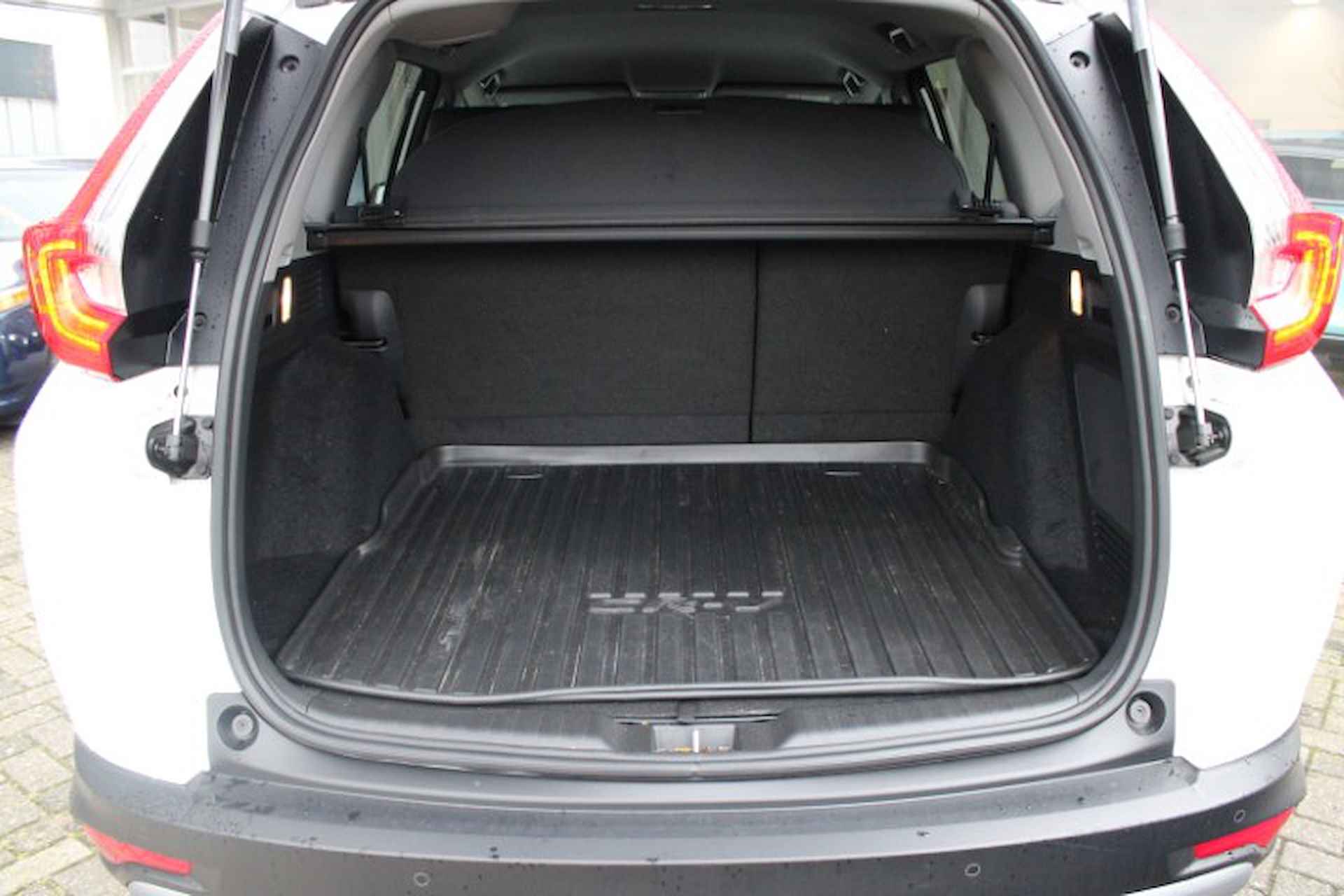 Honda CR-V 2.0 HYBRID 184pk AUTOMAAT Lifestyle | Dodehoek detectie | Elec bedienbare Airconditioning | Parkeersensoren voor & Achter met Camera - 35/39