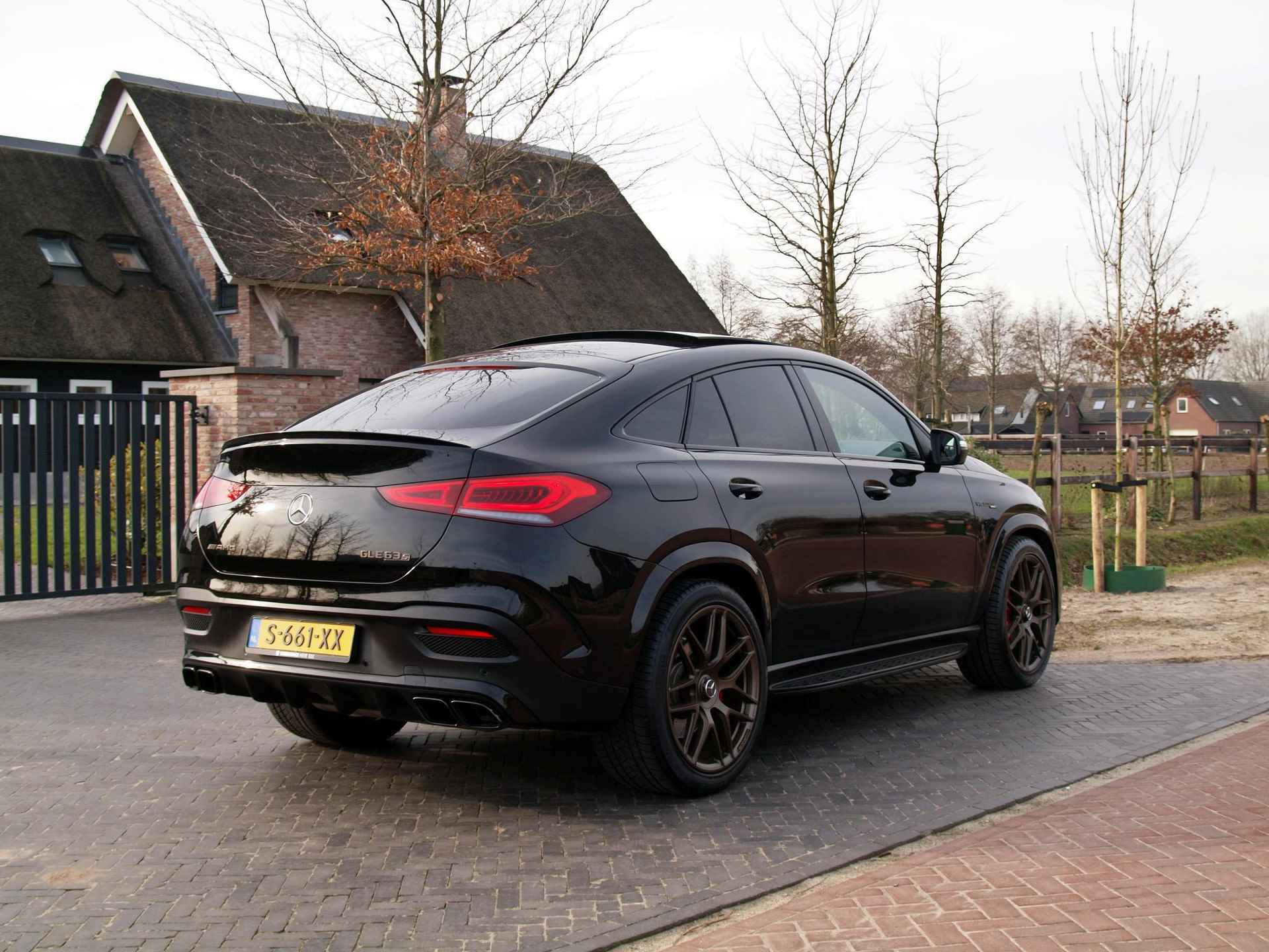 Mercedes-Benz GLE-klasse Coupé AMG 63 S 4MATIC+ | Panoramadak | Trekhaak | Camera | Full option | - 10/44