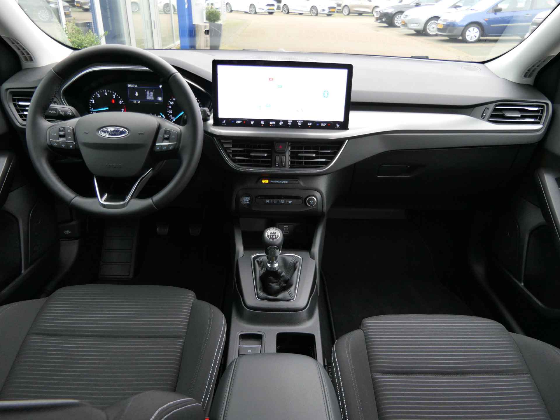 Ford Focus Wagon 1.0 EcoBoost Hybrid Titanium | Navigatie | Sync4 | Winterpack | Camera | LED | DAB | CarPlay/Android Auto | Voorruit Verwarming - 5/34