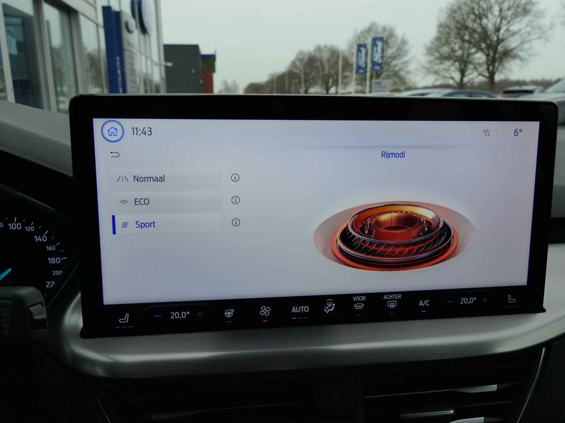 Ford Focus Wagon 1.0 EcoBoost Hybrid Titanium | Navigatie | Sync4 | Winterpack | Camera | LED | DAB | CarPlay/Android Auto | Voorruit Verwarming - 21/34