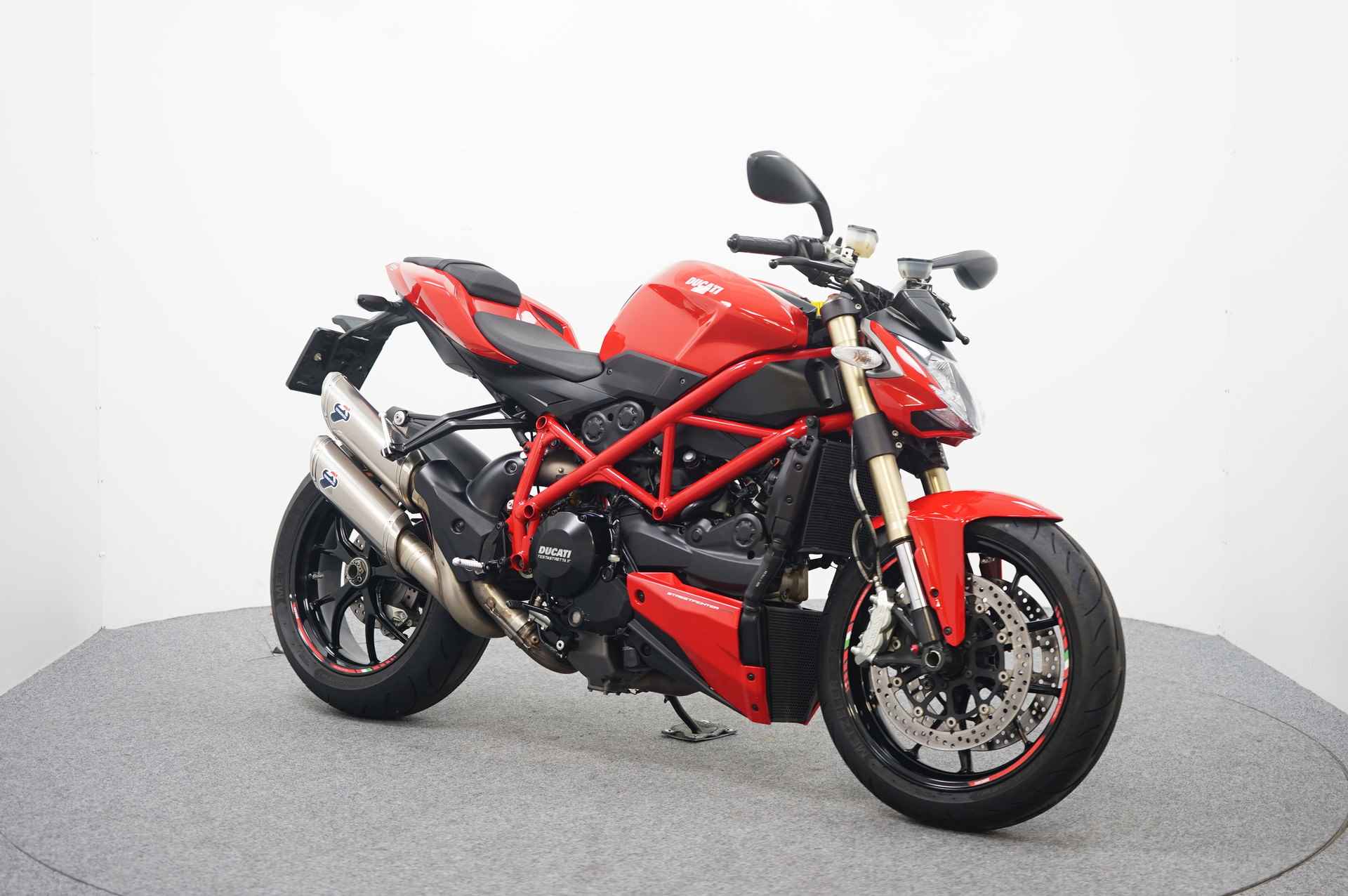 Ducati 848 STREETFIGHTER - 2/12