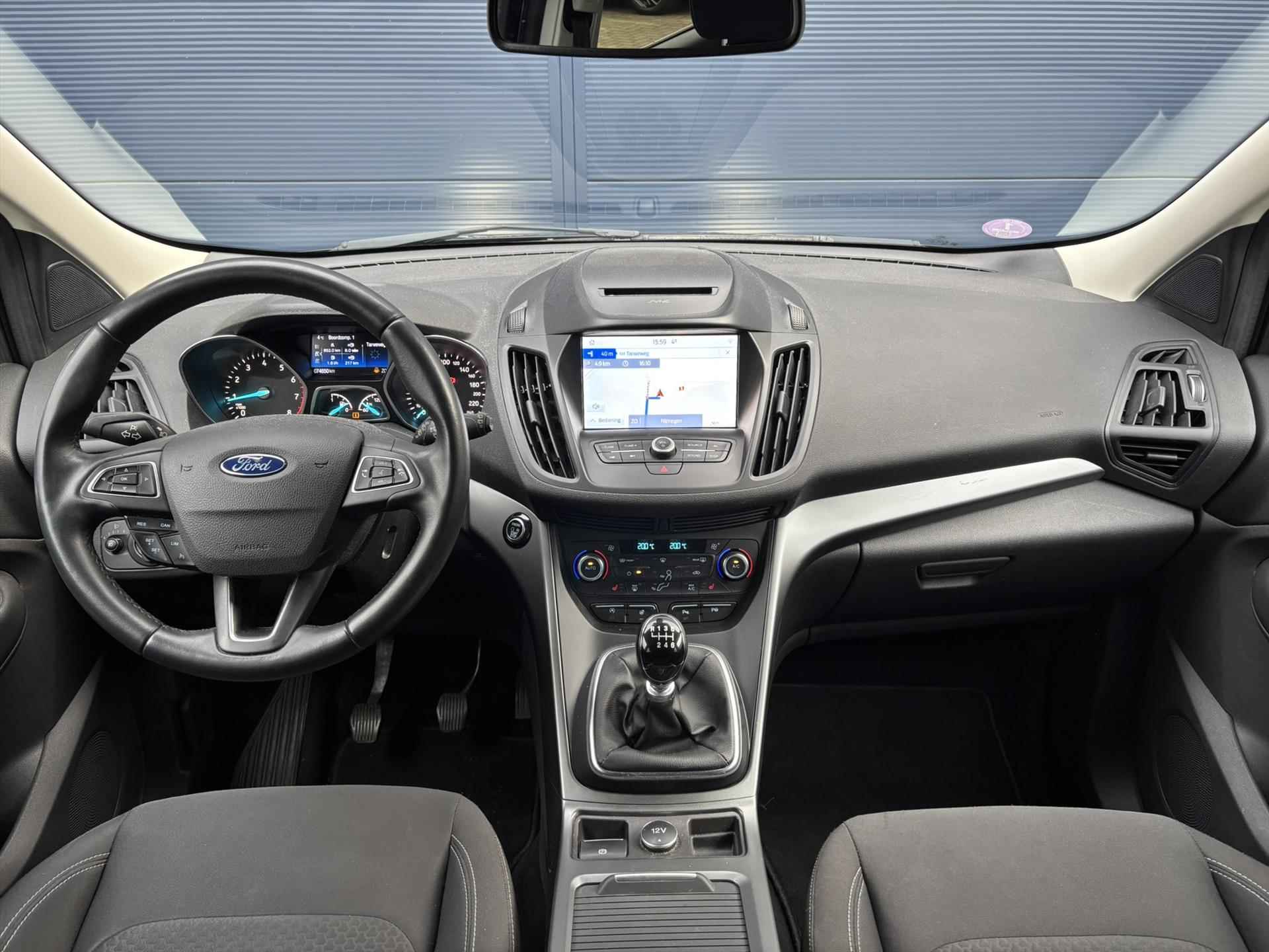 Ford Kuga 1.5 EcoBoost 150PK 2WD Titanium | Navigatie | Cruise Control | Parkeersensoren voor & achter - 8/30