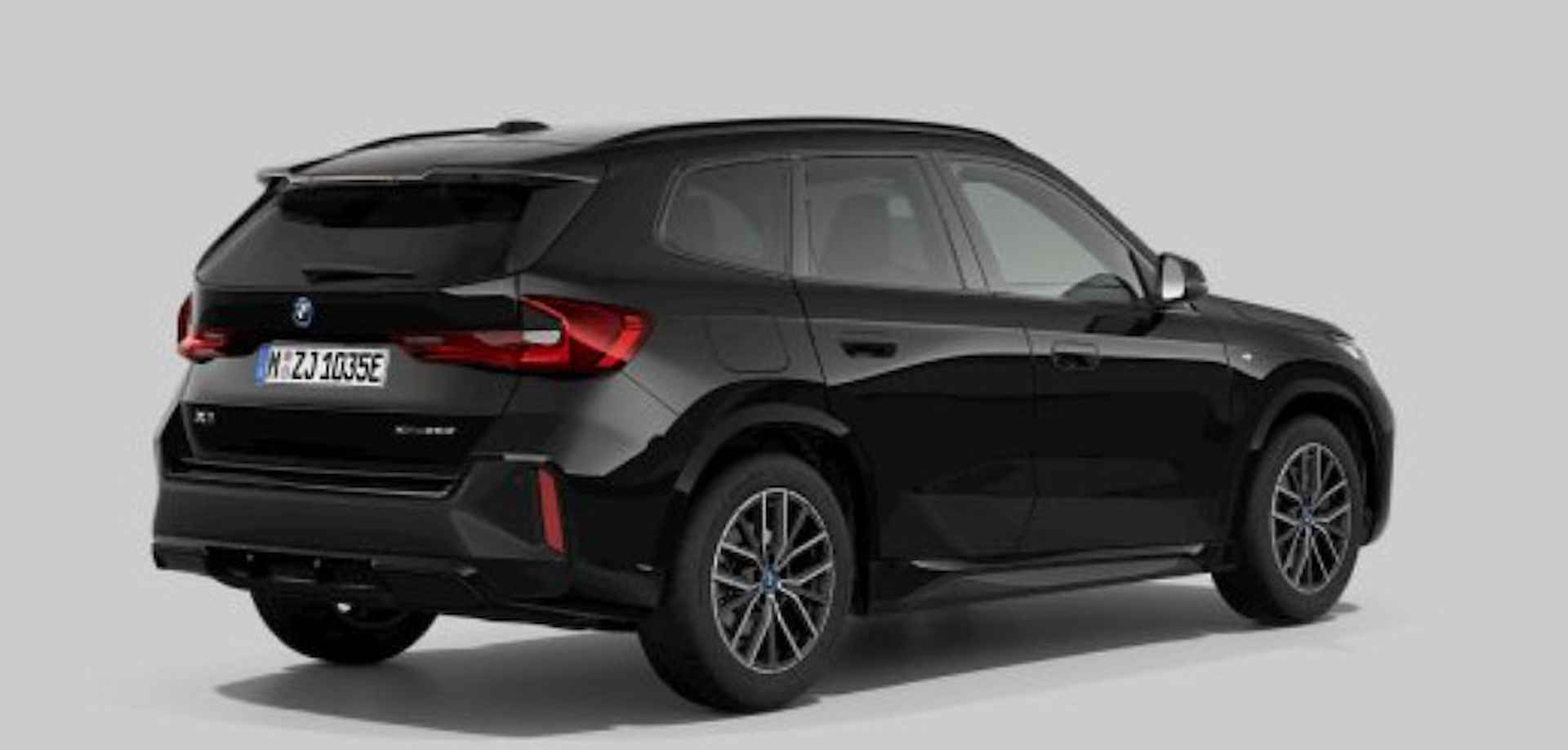 BMW X1 xDrive25e M Sport - Elektrisch verwarmde voorstoelen - Driving Assistant Plus - Comfort Access - Getinte ruiten - Sportstoelen - Automatisch dimmende binnenspiegel - Grootlichtassistent - M Sportstuurwiel - - 11/18