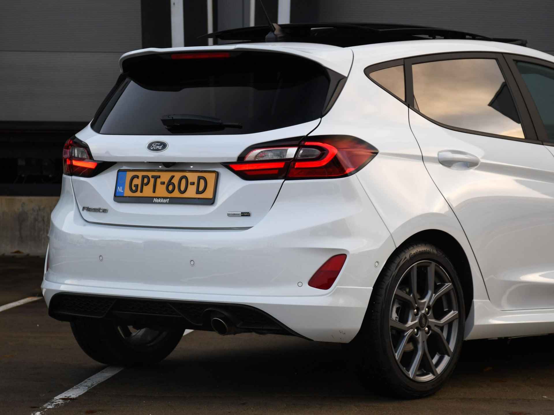 Ford Fiesta ST-Line X 1.0 EcoBoost Hybrid 125pk Automaat SCHUIF-DAK | B&O | WINTER PACK | CRUISE.C | 17''LM | LED | DAB - 6/38