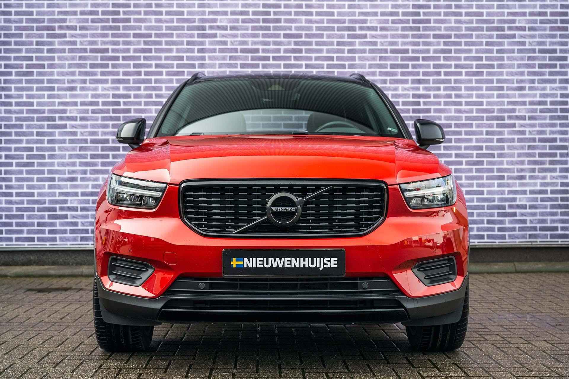 Volvo XC40 T5 Recharge R-Design | Trekhaak | Adaptive Cruise control | Stoel/stuurverwarming | Camera | Park assist voor en achter - 6/43