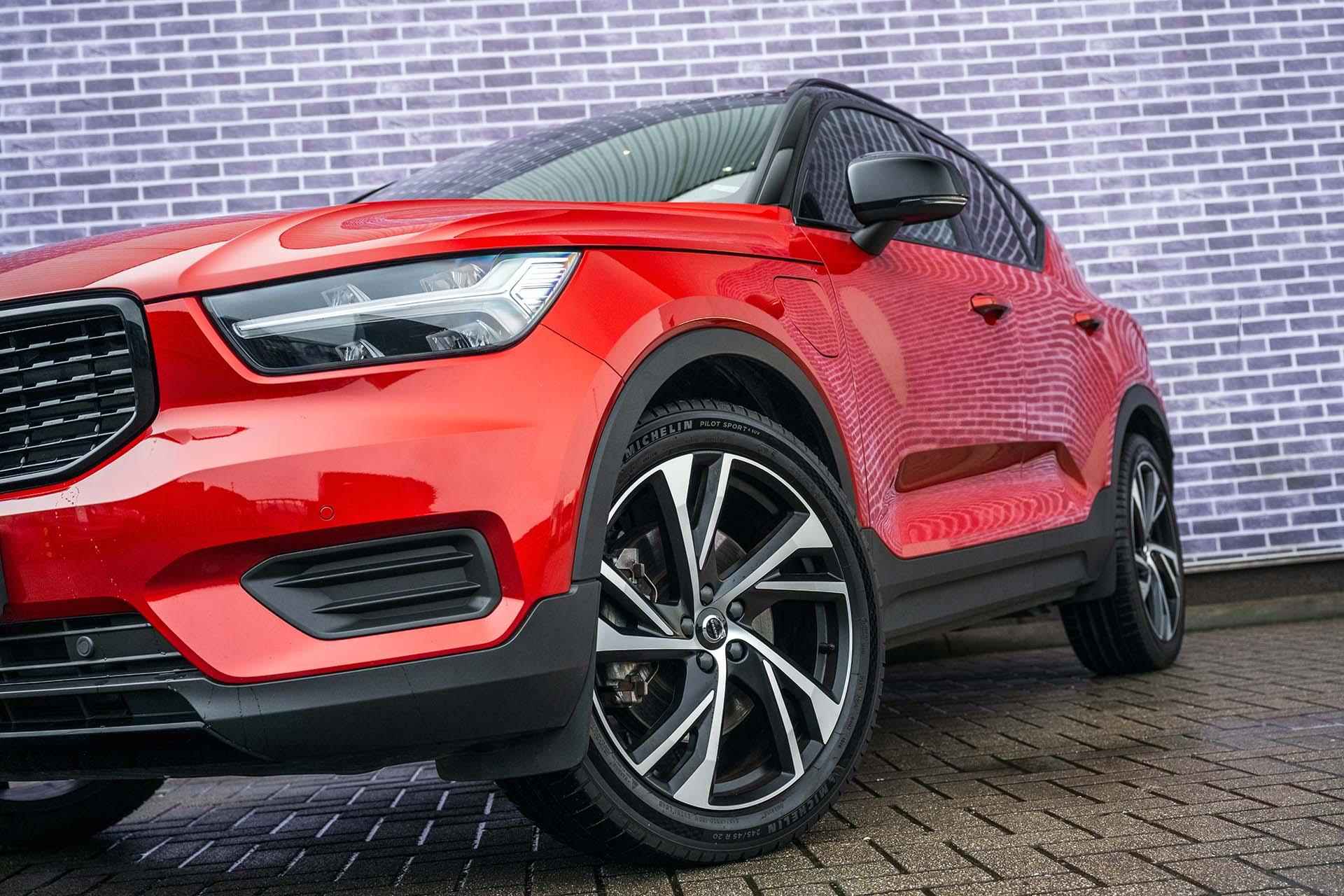 Volvo XC40 T5 Recharge R-Design | Trekhaak | Adaptive Cruise control | Stoel/stuurverwarming | Camera | Park assist voor en achter - 15/43