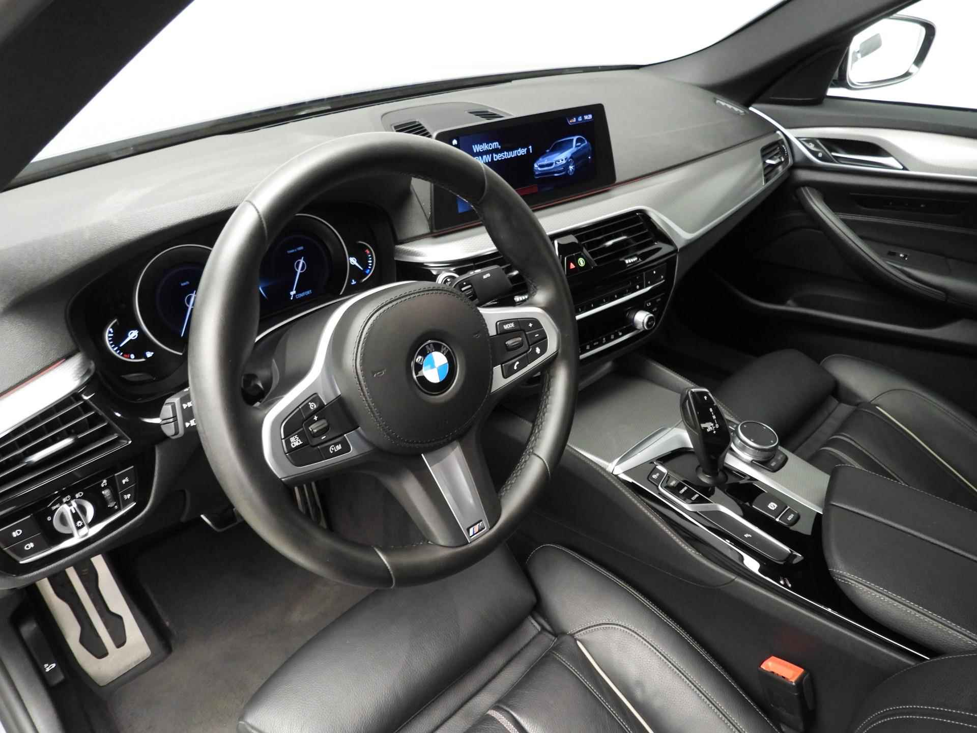 BMW 5 Serie Sedan 520i | M-Sportpakket | LED | Leder | Navigatie | Trekhaak | Comfortzetels | Keyles go | DAB | Hifi speakers | Alu 18 inch - 5/41