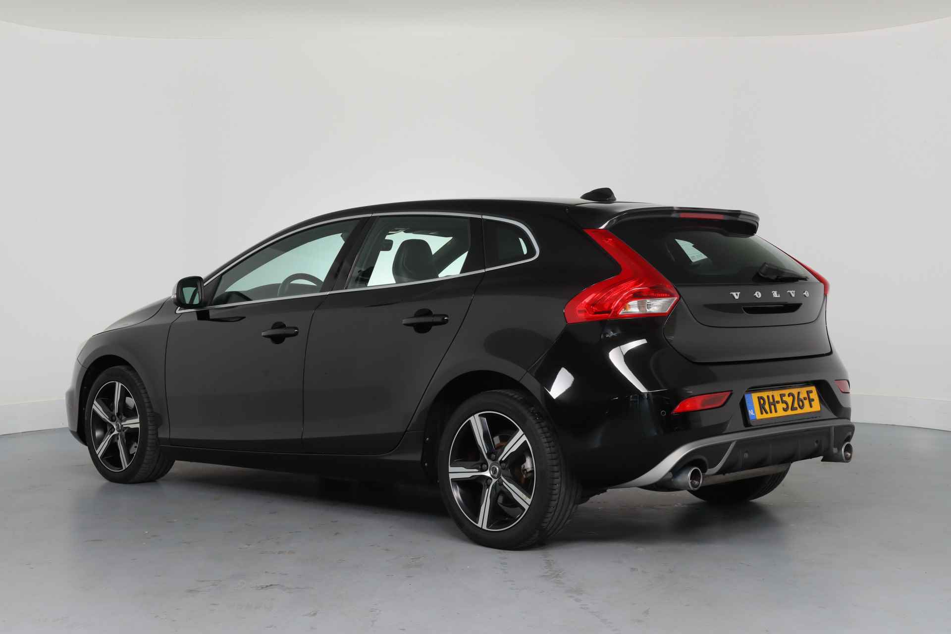 Volvo V40 2.0 T4 Business Sport | 1e Eigenaar! | Dealer Onderhouden! | R-Design | LED | Navi |Stoelverwarming | Clima | Leder/Alcantara | - 21/31