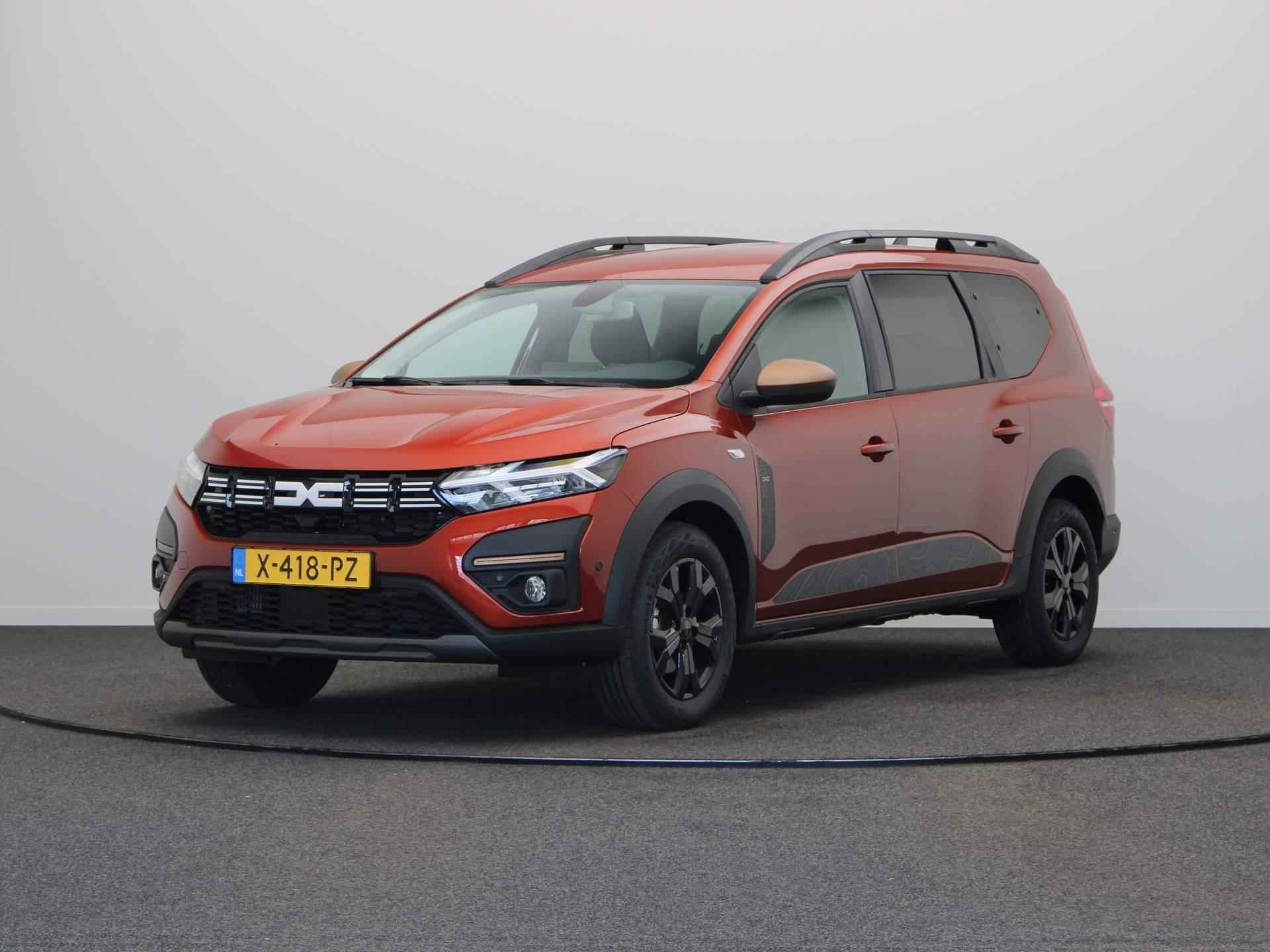Dacia Jogger TCe 110pk Extreme 7p. | Pack Extreme | Apple Carplay / Android Auto | Stoelverwarming | Dodehoekdetectie | Achteruitrijcamera | - 10/39