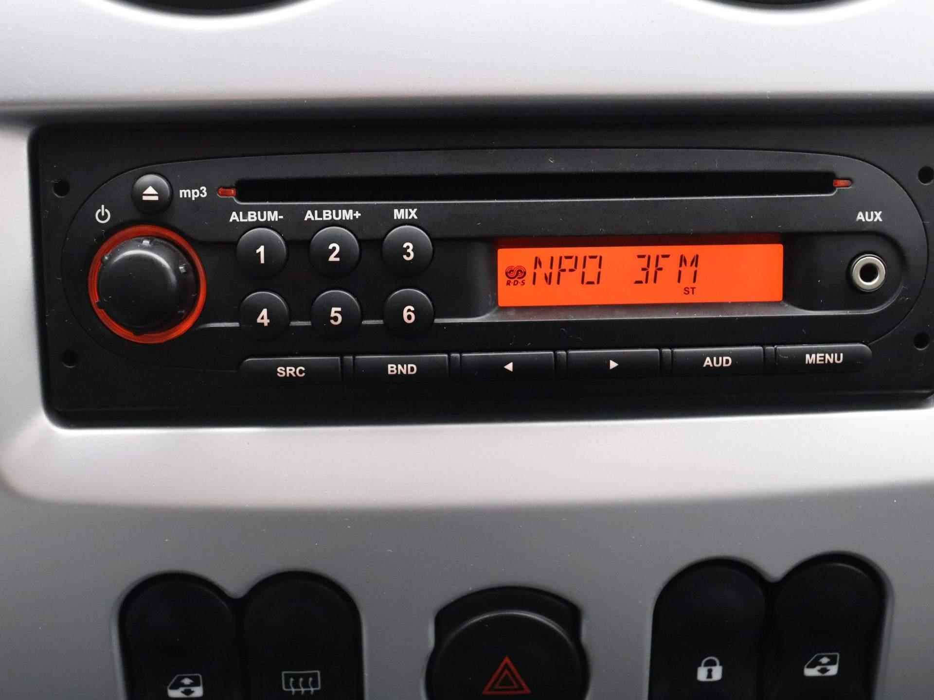 Dacia Sandero 75pk Aniversare | Radio | Elektrische ramen voor | Onderhoudshistorie | Airconditioning | - 22/30