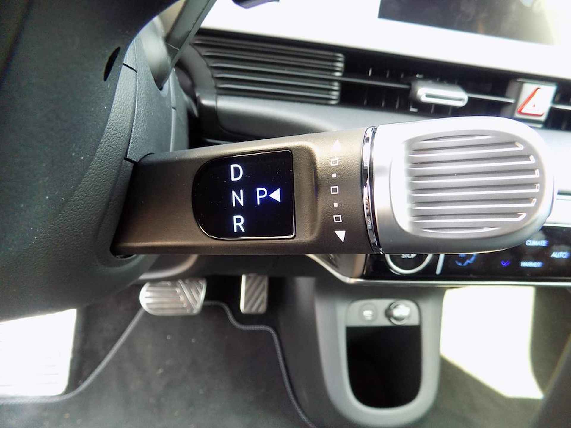 Hyundai IONIQ 5 77 kWh Connect+ | Leder | Navigatie | Camera | Elektr. achterklep - 20/26