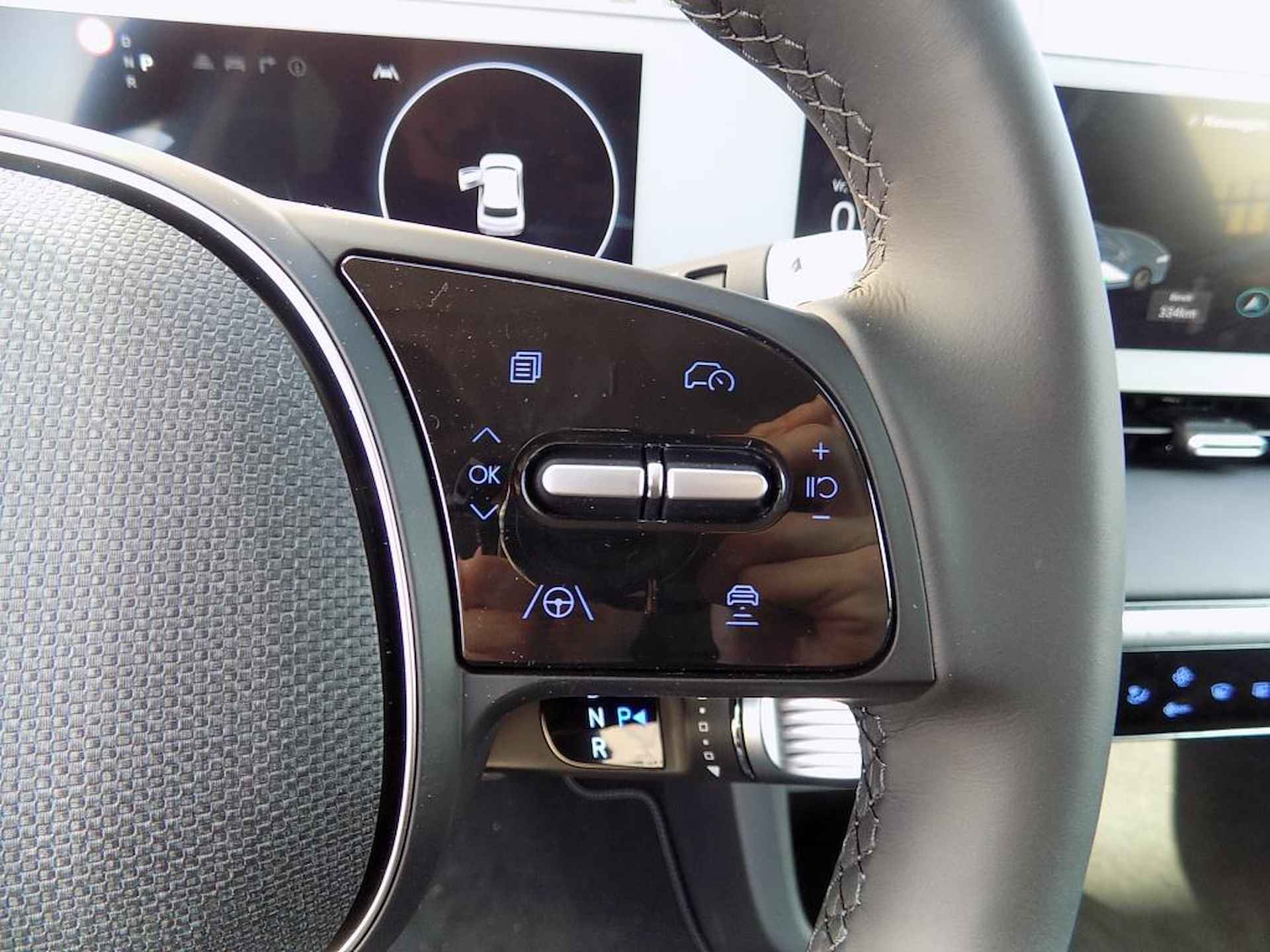 Hyundai IONIQ 5 77 kWh Connect+ | Leder | Navigatie | Camera | Elektr. achterklep - 22/26