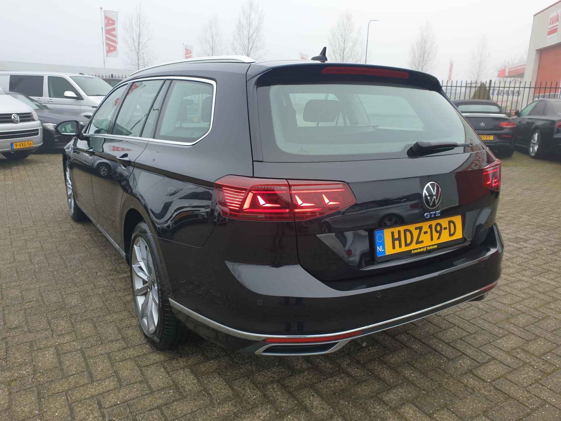 Volkswagen Passat Variant 1.4 TSI PHEV GTE Business - 3/17