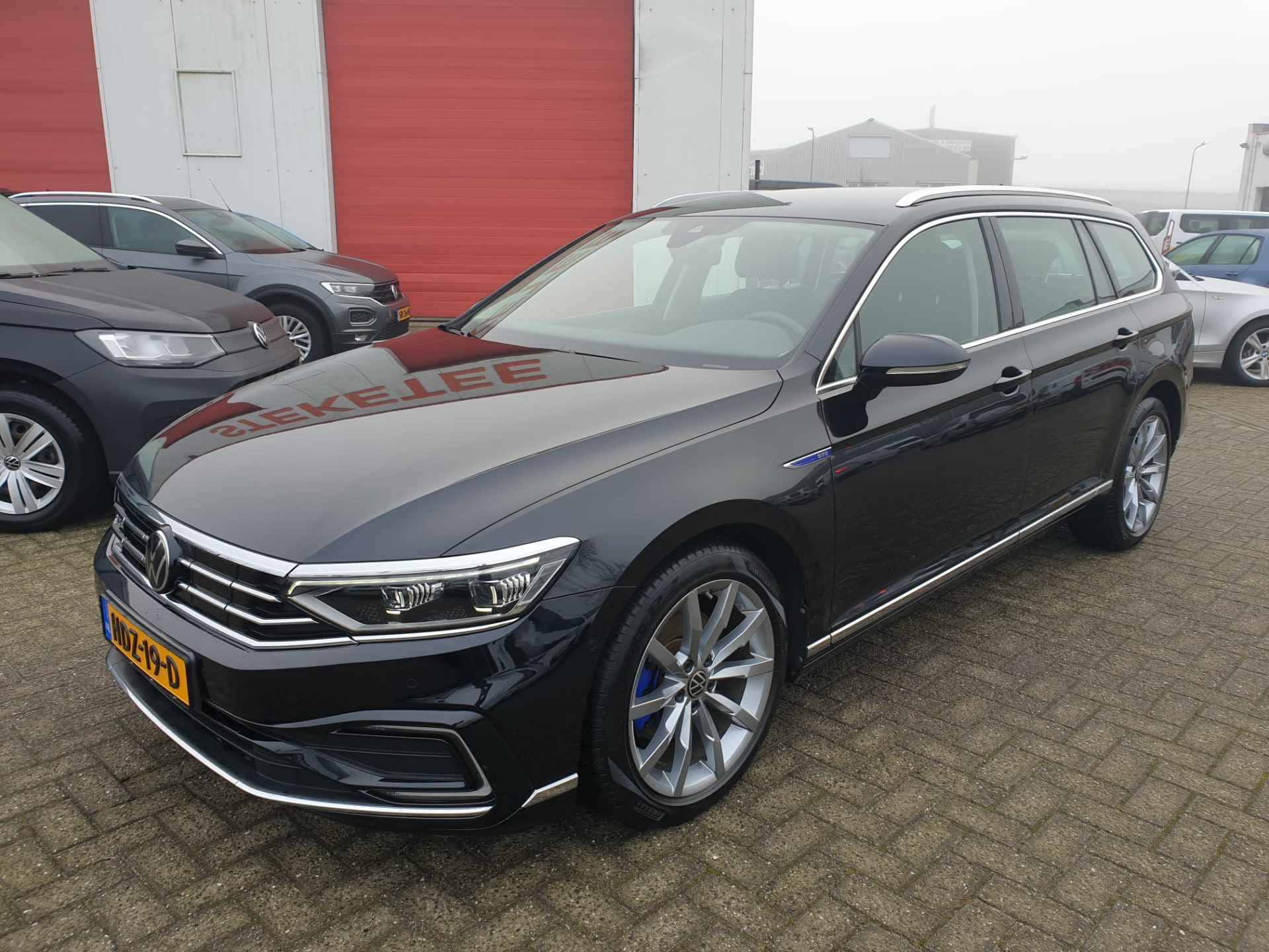 Volkswagen Passat Variant 1.4 TSI PHEV GTE Business - 16/17