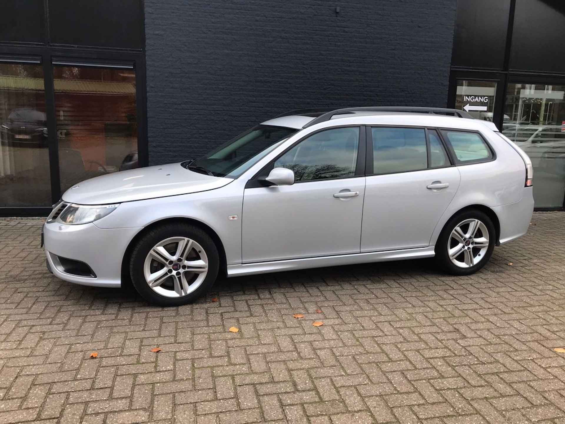 SAAB 9-3 2.8 T V6 AERO XWD **YOUNGTIMER** - 2/36