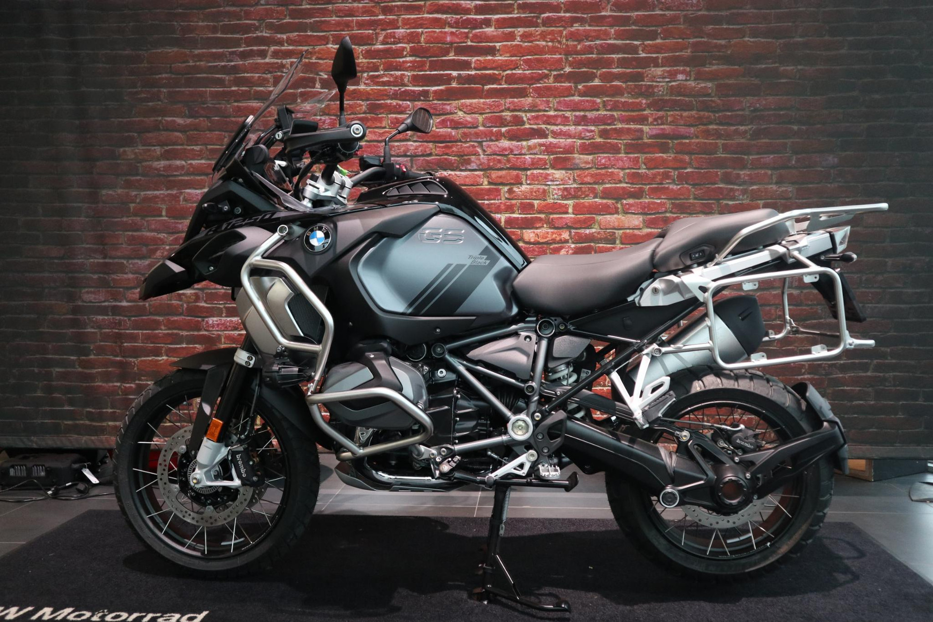 BMW  R 1250 GS Adventure | Comfort Package | Touring Package | Dynamic Package | Style Triple Black | Lights Package