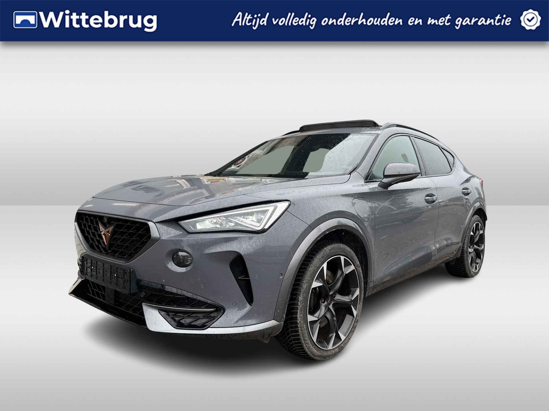 CUPRA Formentor 1.4 e-Hybrid VZ Black Edition / AUTOMAAT/ 245 PK/ PANO/ 360 CAMERA/ PARK. SENSOREN/ MATRIX/ DODE HOEK/ KEYLESS/ LEDEREN MEMORY SEATS/ STOEL EN STUUR VERWARM./ ADAPT. CRUISE/ APP CONNECT/ NAVI/ CLIMA/ DAB/ - 1/29