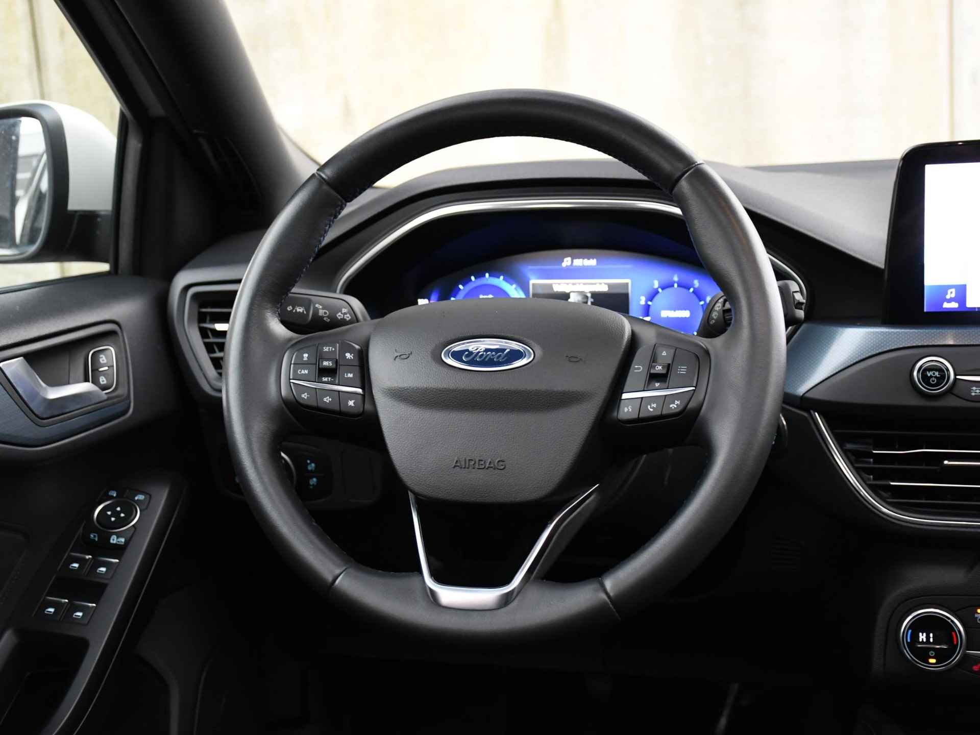 Ford Focus Active X Business 1.0 EcoBoost Hybrid 155pk SCHUIF-DAK | WINTER PACK | ADAPT. CRUISE | 18''LM | BLIS | PDC + CAM. | DAB - 15/36