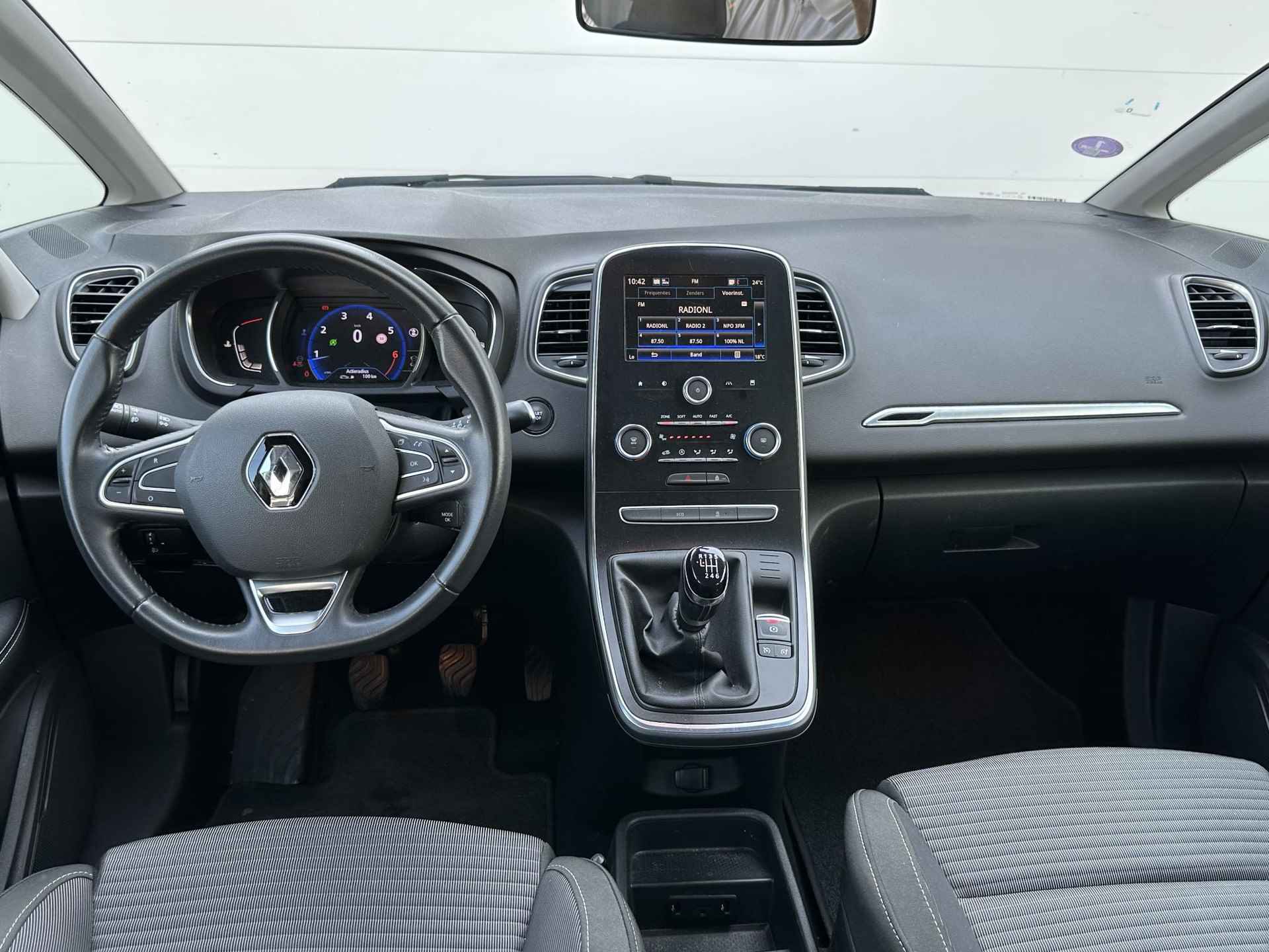 Renault Grand Scénic 1.3 TCe 115 Zen 7p. | Trekhaak | Navi | Cruise | Goed Onderhouden | Geen Import! - 27/42