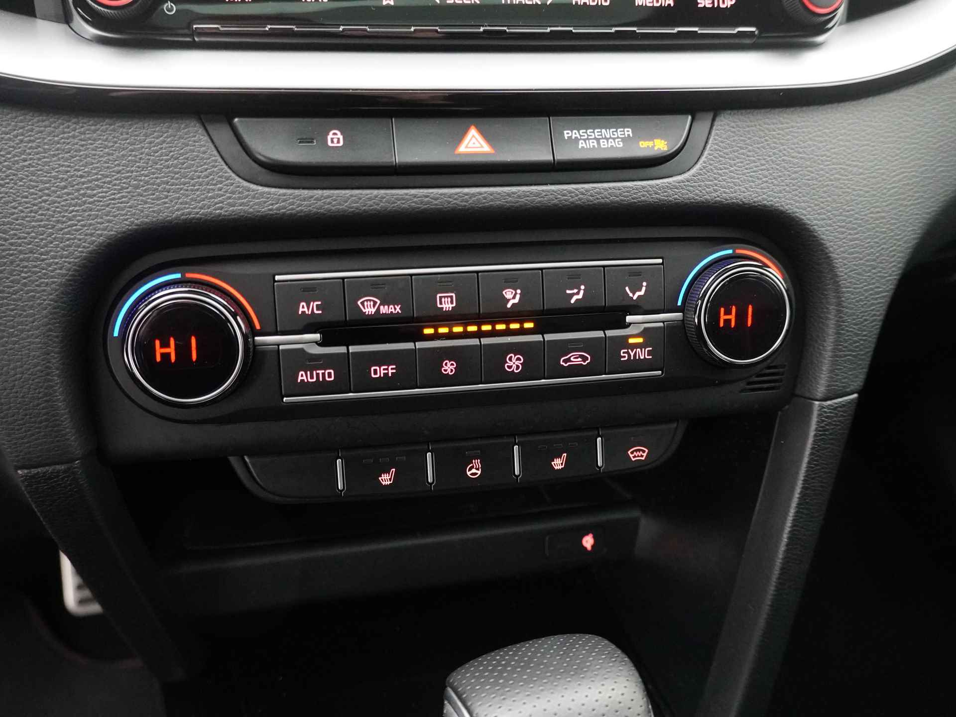 Kia ProCeed GT 1.6 T-GDi 204PK Automaat - NL Auto! - Navigatie - LED koplampen - Apple Carplay/Android Auto - Fabrieksgarantie tot 08-2029 - 26/45