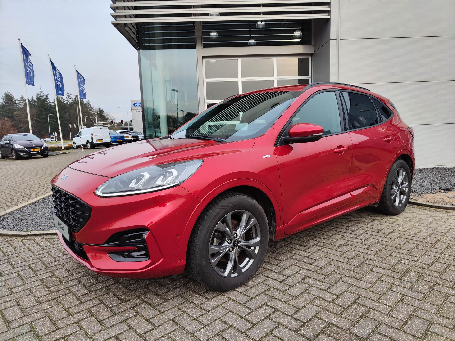 FORD Kuga 1.5 EcoBoost 150PK 2WD ST-Line X | Trekhaak | Adaptive cruise control | 360 Camera |