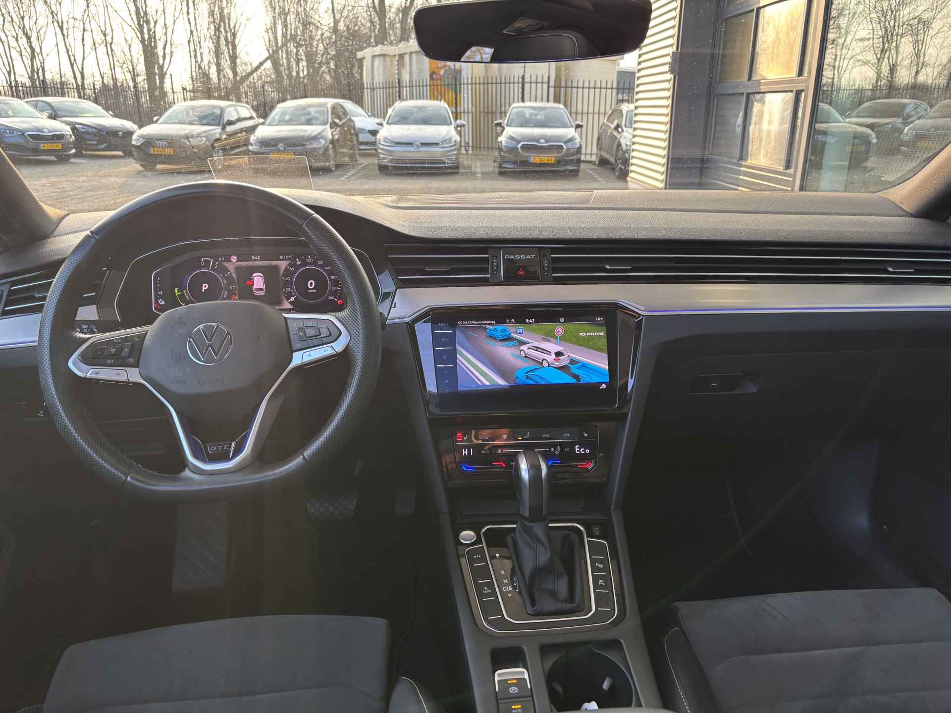 Volkswagen Passat Variant 1.4 TSI PHEV GTE Business Panorama schuifdak / 18 inch lichtmetaal / Travel Assist / Navigatie 'Discover Pro / Sfeerverlichting interieur / Zwarte Dakheme - 6/38