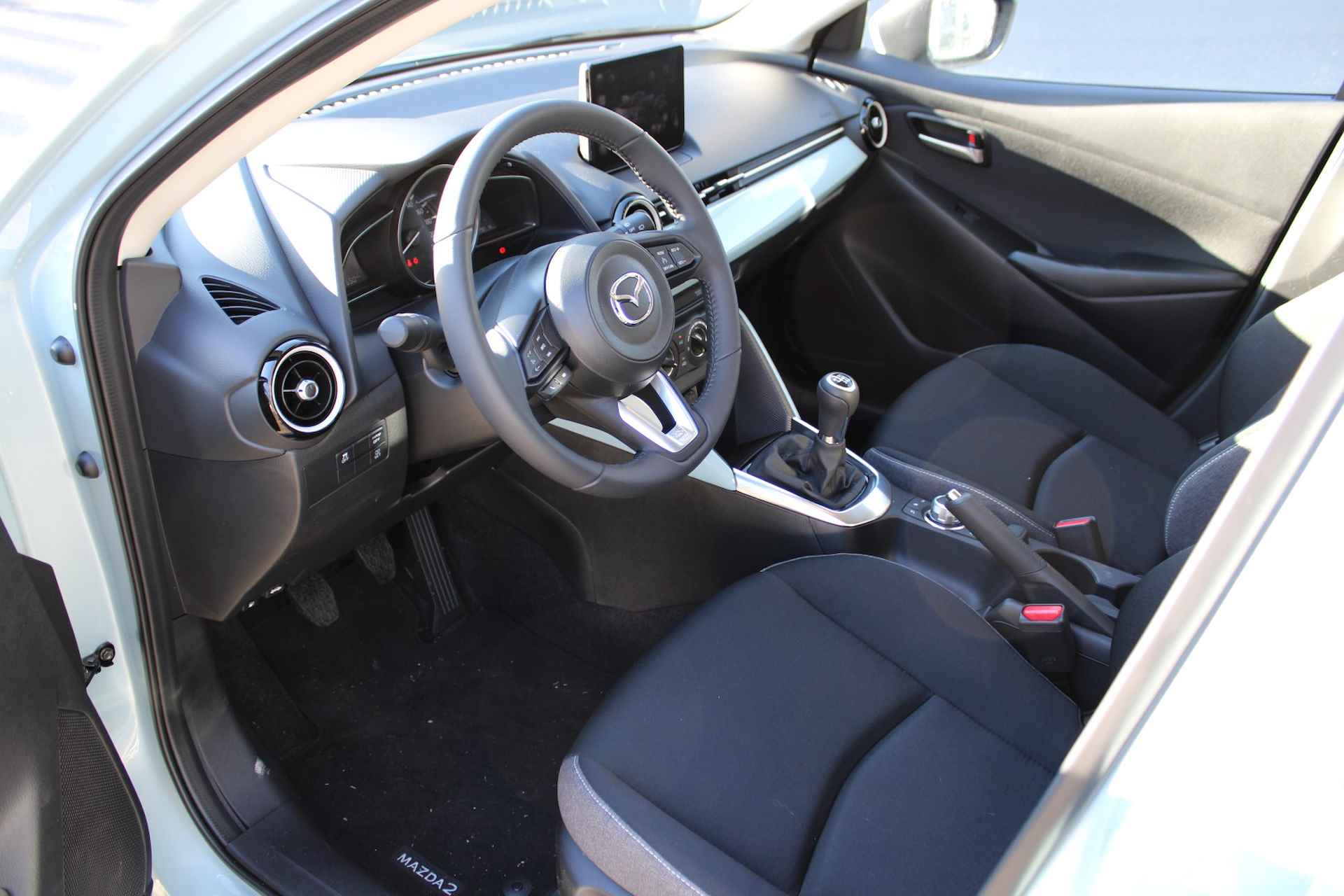 Mazda 2 1.5 SKYACTIV-G 90PK M-Hybrid Centre-Line Carplay Navigatie Led - 5/26