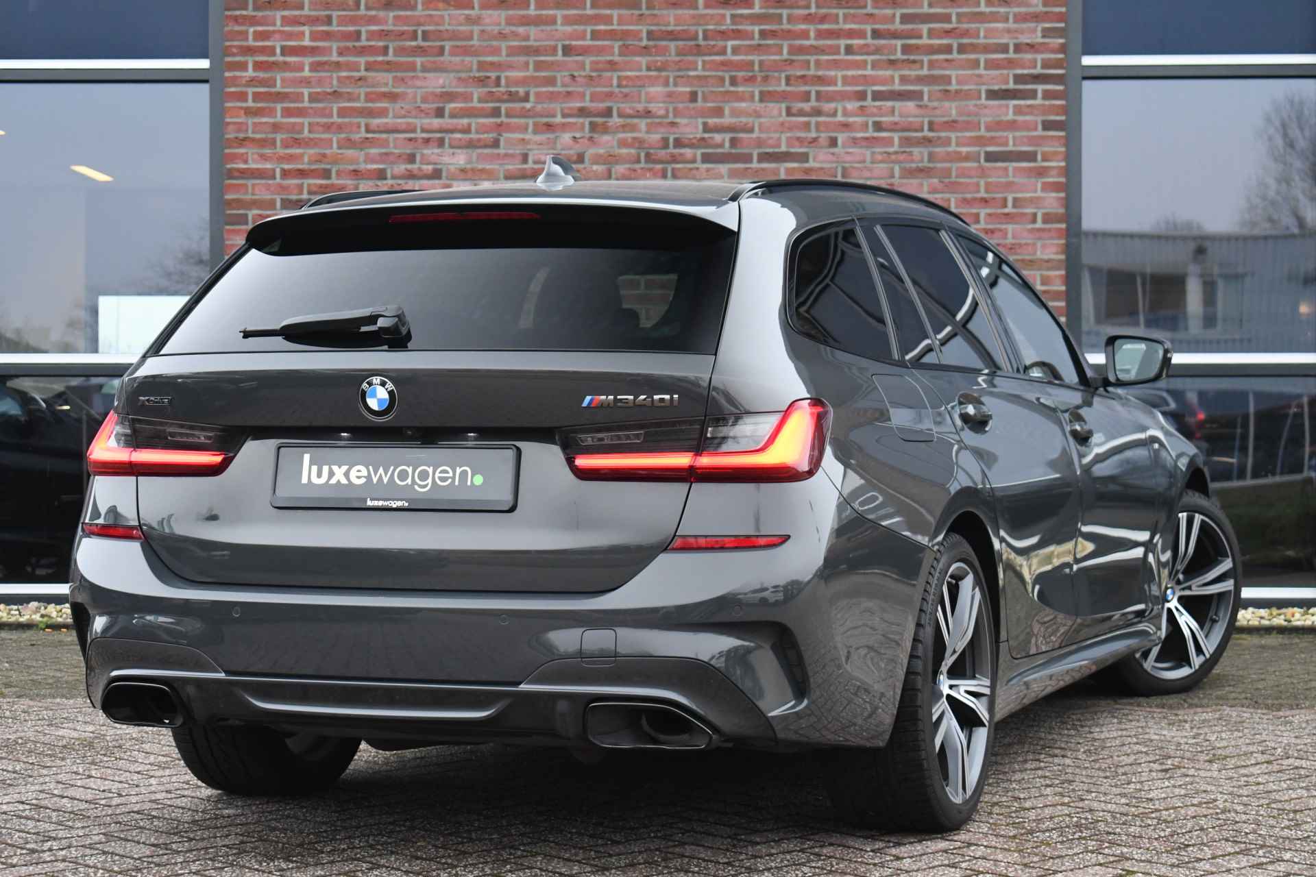 BMW 3 Serie Touring M340i xDrive Pano ACC H/K Laser Standk HUD Adp-onderstel El-zetels - 2/97