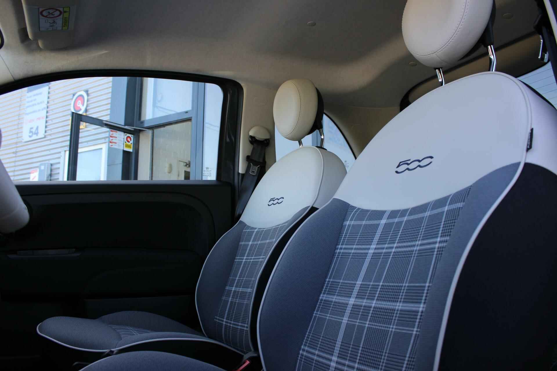 Fiat 500 1.2 Lounge // Inclusief 12 maanden Garantie! - Navigatie - Cruise control - Parkeersensoren - Apple CarPlay & Android Auto - 14/19