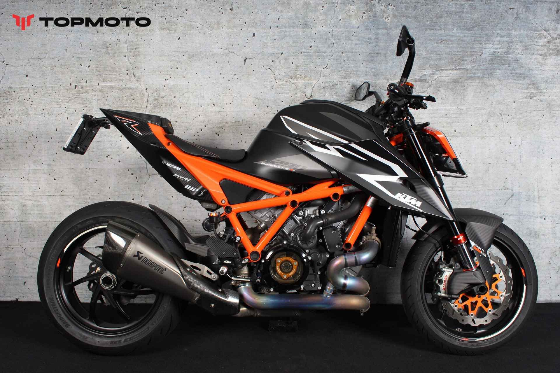 KTM 1290 Super Duke RR Full Akrapovic - Tech- en trackpack